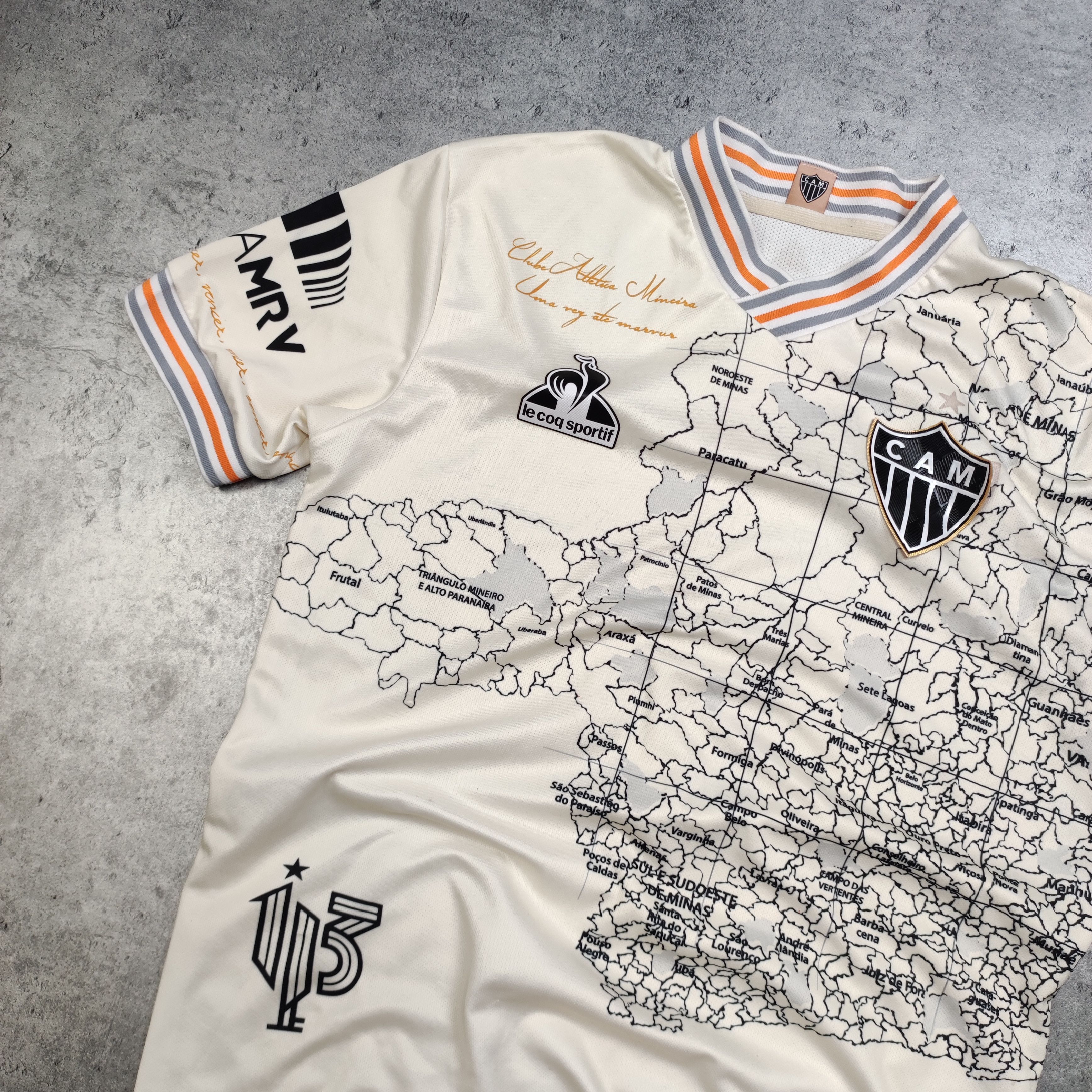 Other RARE Brazil Atletico Mineiro Third Limited Edition Jersey Size US M / EU 48-50 / 2 - 3 Thumbnail