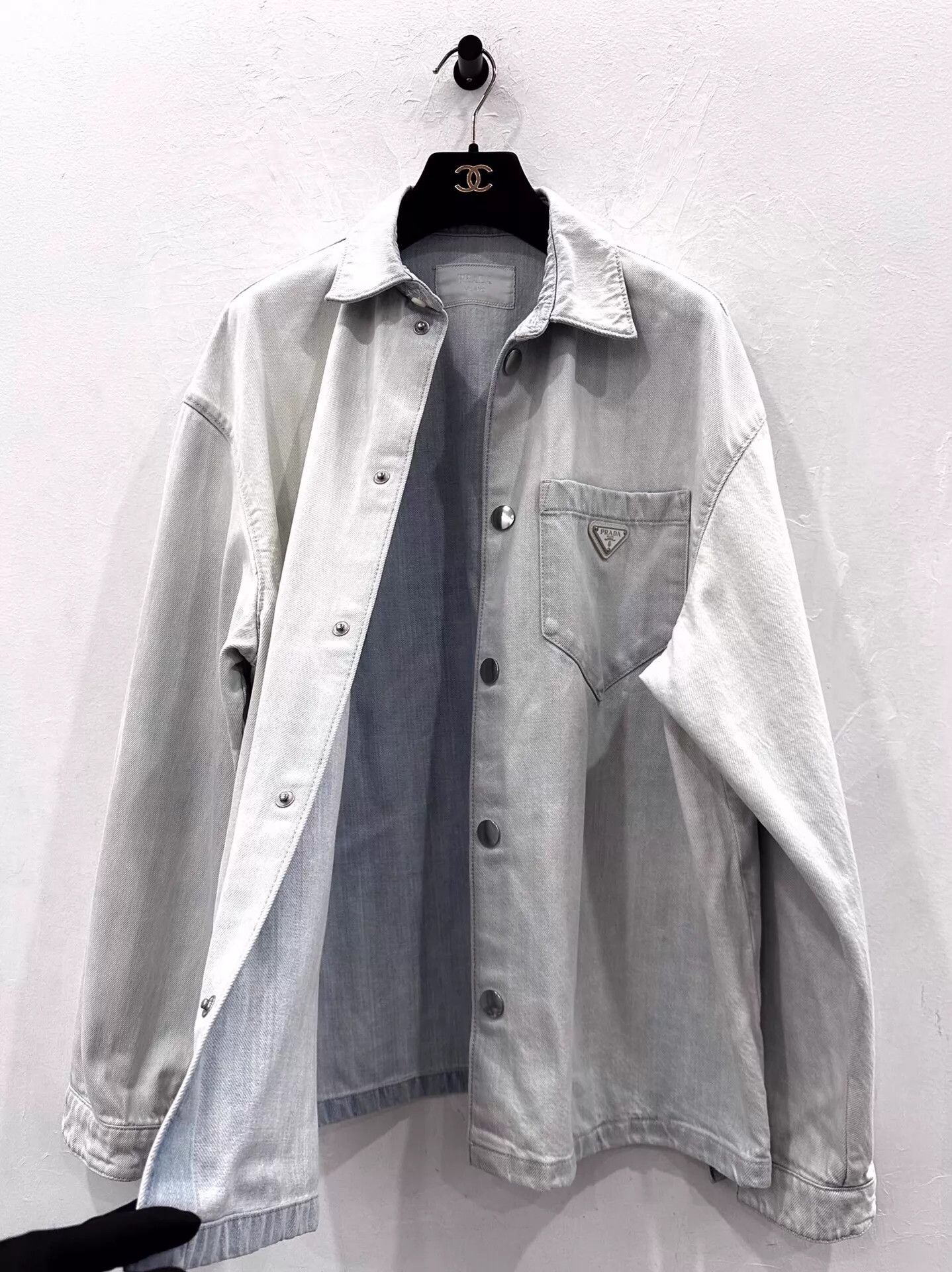Prada Prada Men's Light Blue Denim Jacket M White Triangle Logo Size US M / EU 48-50 / 2 - 4 Thumbnail