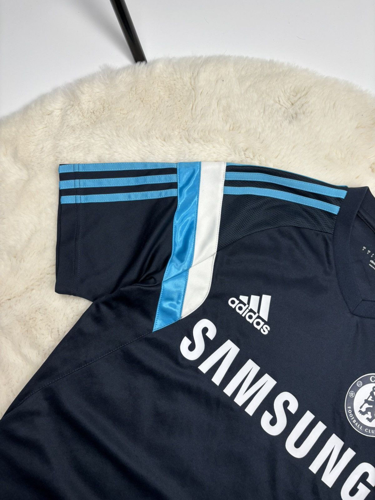 Adidas × Chelsea Soccer Adidas FC Chelsea 2014/15 Training Soccer Jersey Vintage Size US S / EU 44-46 / 1 - 4 Thumbnail