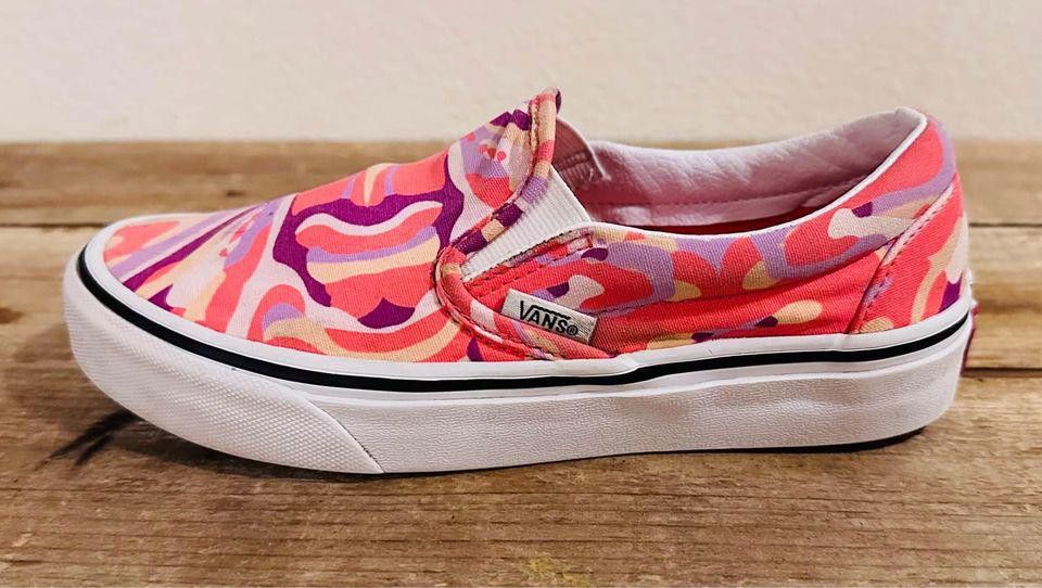 Vans Vans 'Bright Vibrations' Girl's Classic Slip-On Shoes Size US 5 / EU 37 - 3 Thumbnail