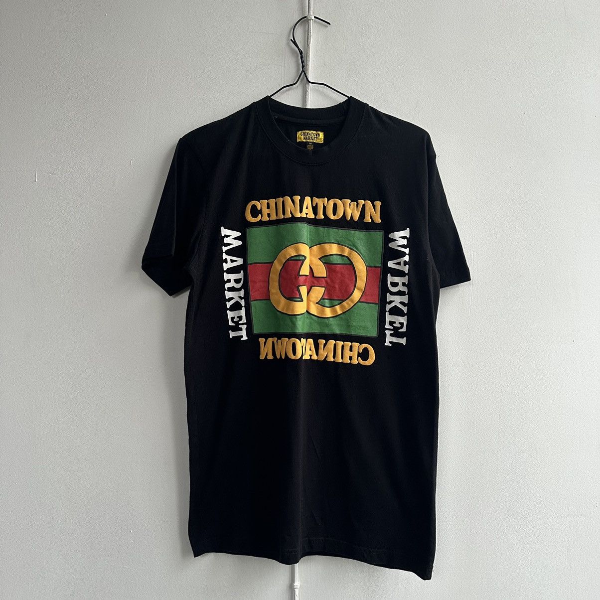 Market Gucci monogram Chinatown Market Black Floral T-Shirt Size US M / EU 48-50 / 2 - 8 Thumbnail