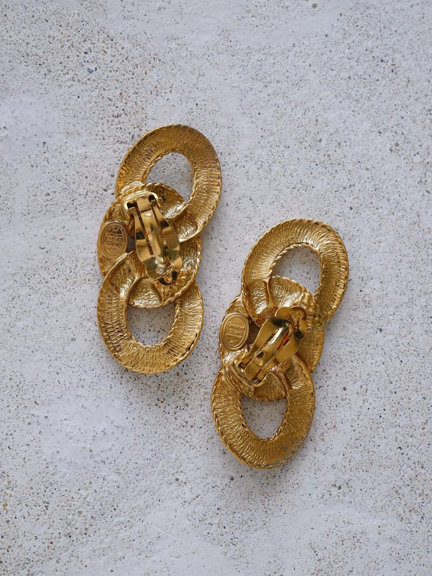 Dior Dior 1991 SS Runway Gold Ring Clasp Ear Clip Size ONE SIZE - 5 Thumbnail