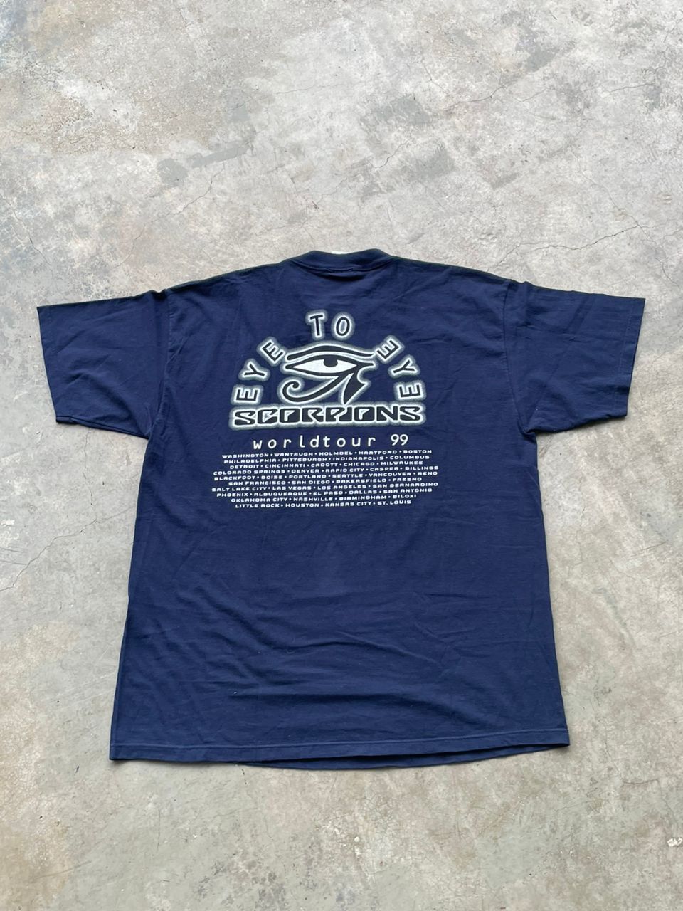 Band Tees Vintage 90s Scorpions Eye To Eye Tour Band Tees Size US XL / EU 56 / 4 - 8 Thumbnail