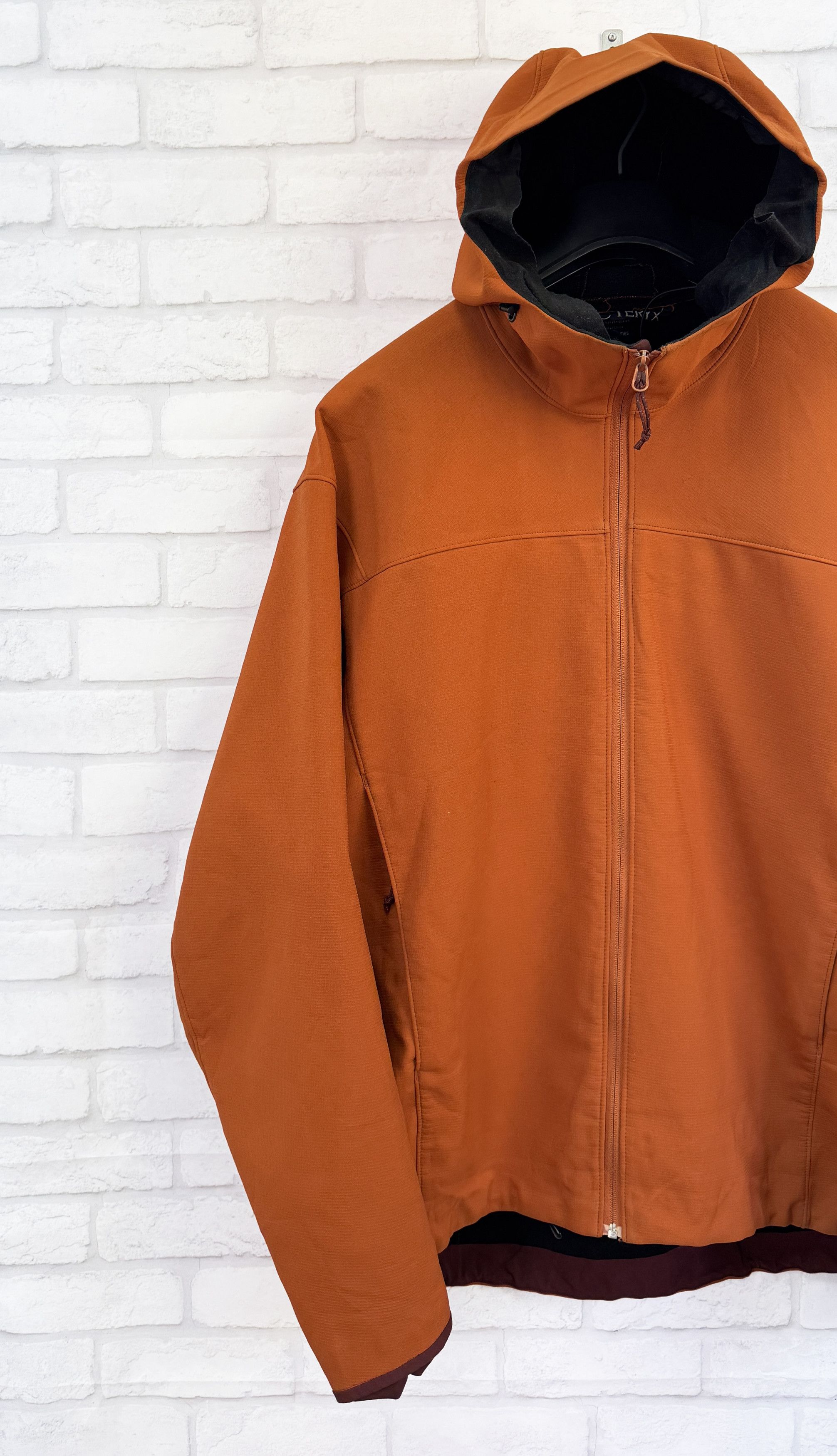 Vintage ARCTERYX Soft Shell Windstopper Jacket Made Canada