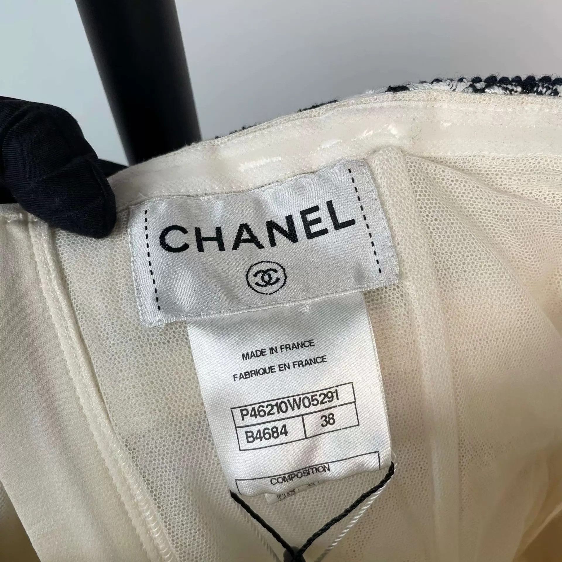 Chanel Chanel Tweed Sleeveless Dress 38 White Color-Blocked Size S / US 4 / IT 40 - 3 Thumbnail