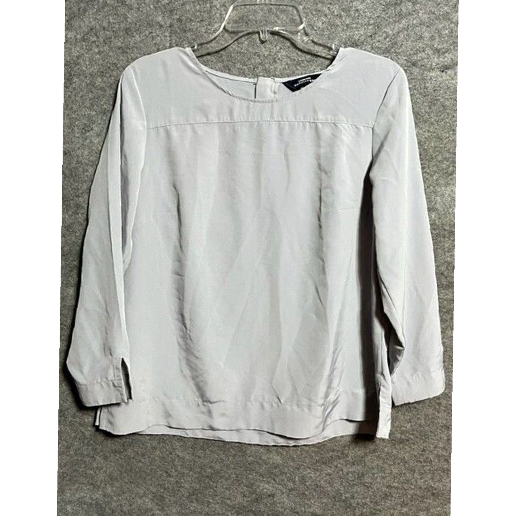 Lands' End Lands' End Blouse 8 Office Chic Minimalist Quiet Luxury Business Casual Women Polyester Round Neck 3/4 Sleeve Gray Solid Regular Vintage No Size M / US 6-8 / IT 42-44 - 2 Thumbnail