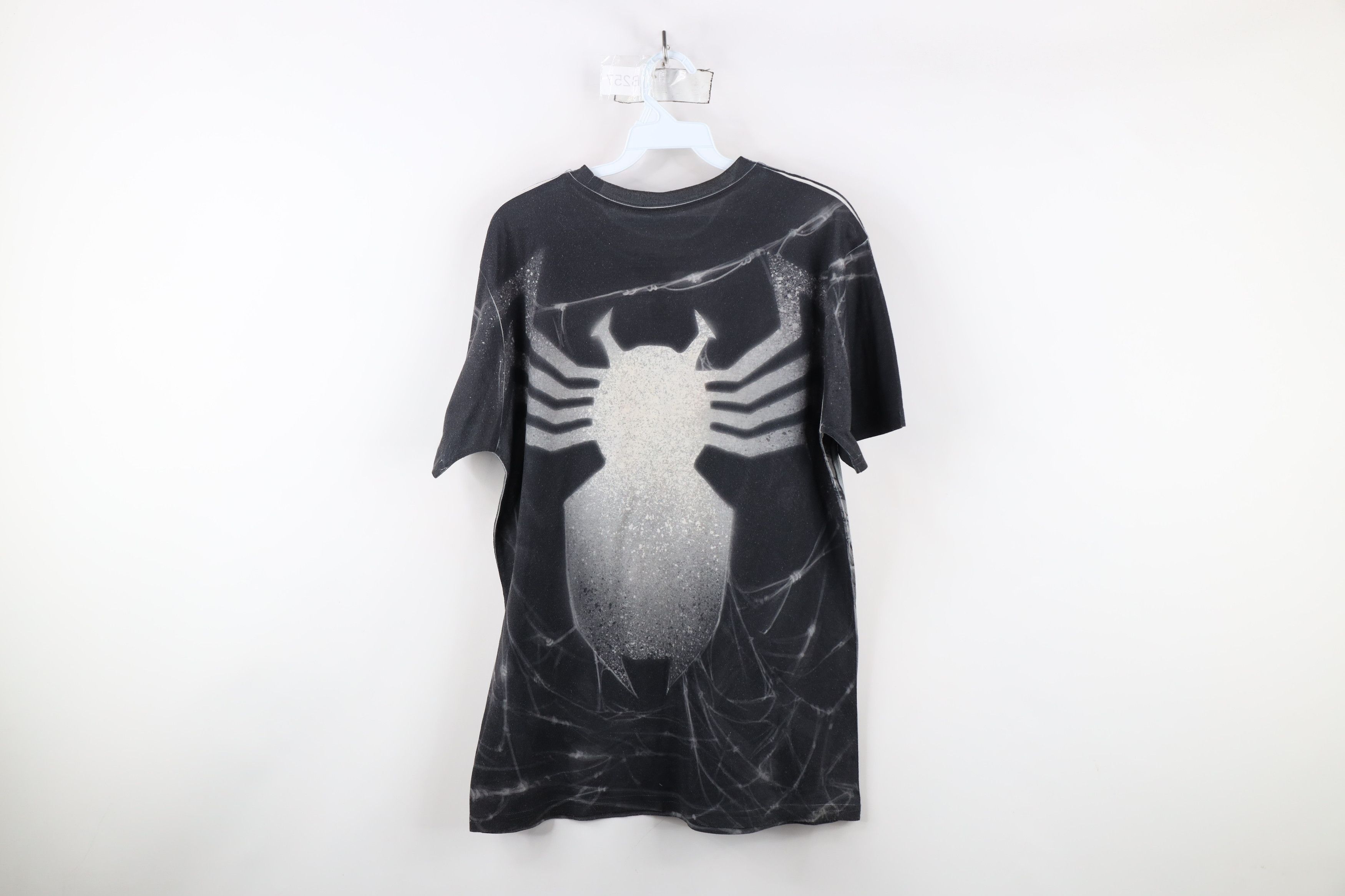 Vintage Vintage Y2K Marvel Comics Venom All Over Print T-Shirt Size US S / EU 44-46 / 1 - 12 Thumbnail