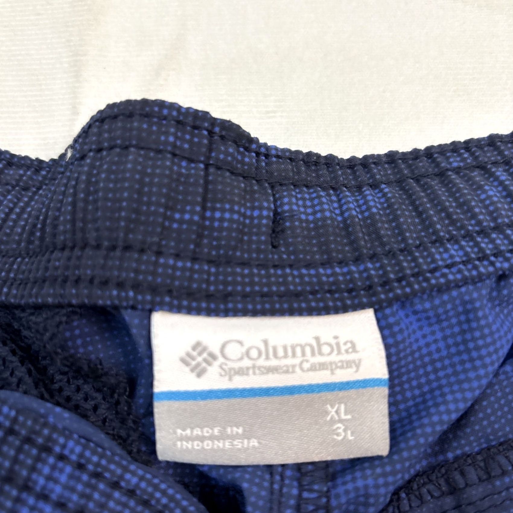 Vintage Columbia Sandy River II Shorts Womens XL Blue Sunburst Outdoor Hiking Athletic Shirt? Size 40" / US 18 - 2 Thumbnail