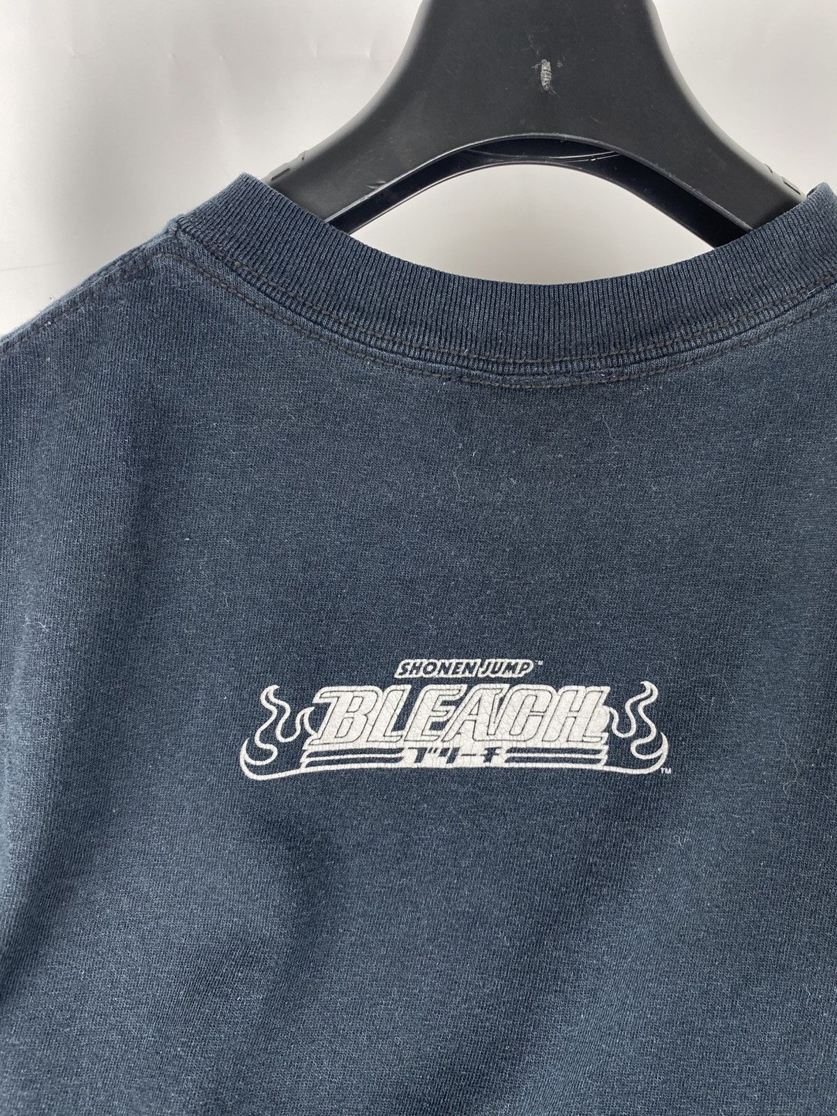 Bleach × Japanese Brand × Vintage Vintage Tee Bleach Inchigo Kurosaki Eyes size S Size US S / EU 44-46 / 1 - 9 Thumbnail
