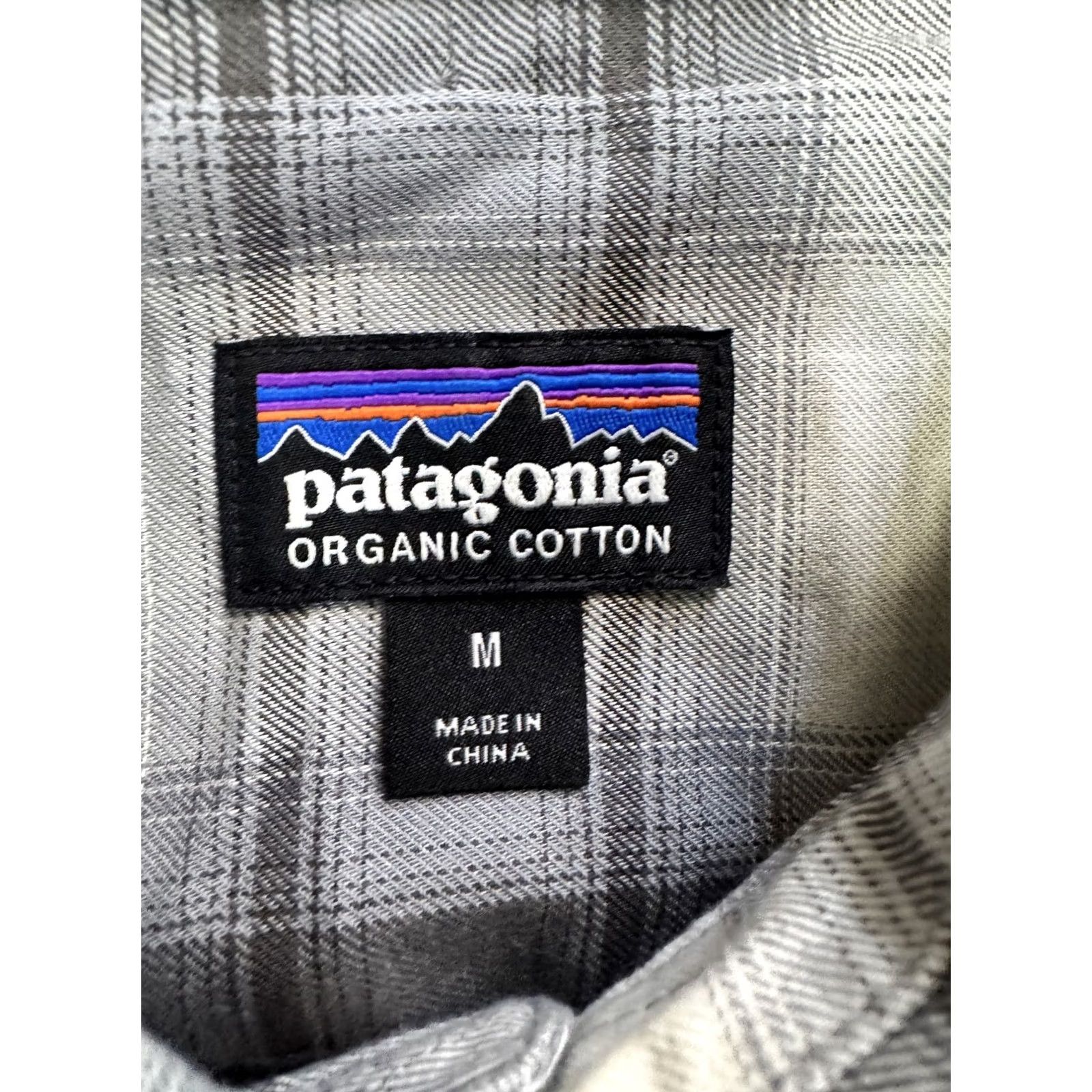 Patagonia Patagonia Men's Long Sleeve Shirt Plaid M Gray Black Off-White Pockets Button Casual Size US M / EU 48-50 / 2 - 2 Thumbnail