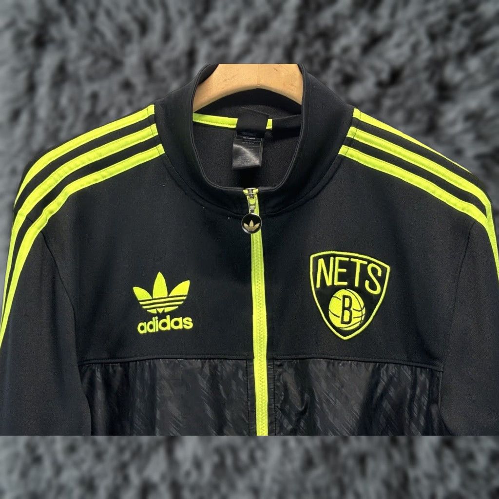 Adidas adidas Brooklyn Nets Track Jacket Sz Medium Men’s Black Neon Limited Edition Zip Size US M / EU 48-50 / 2 - 1 Thumbnail