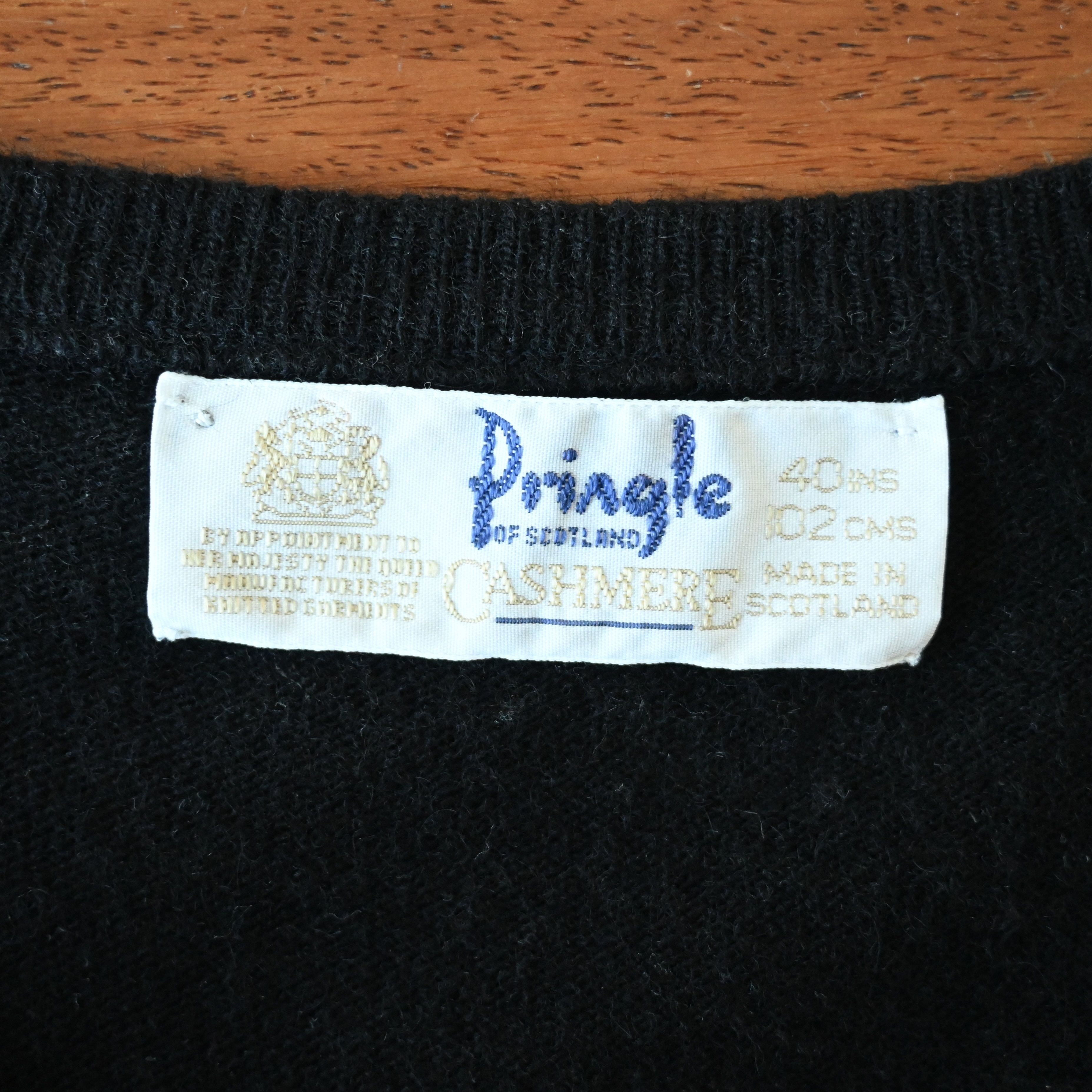 Pringle Of Scotland VTG 1990s Pringle pure cashmere sweater, made in Scotland Size US M / EU 48-50 / 2 - 11 Thumbnail