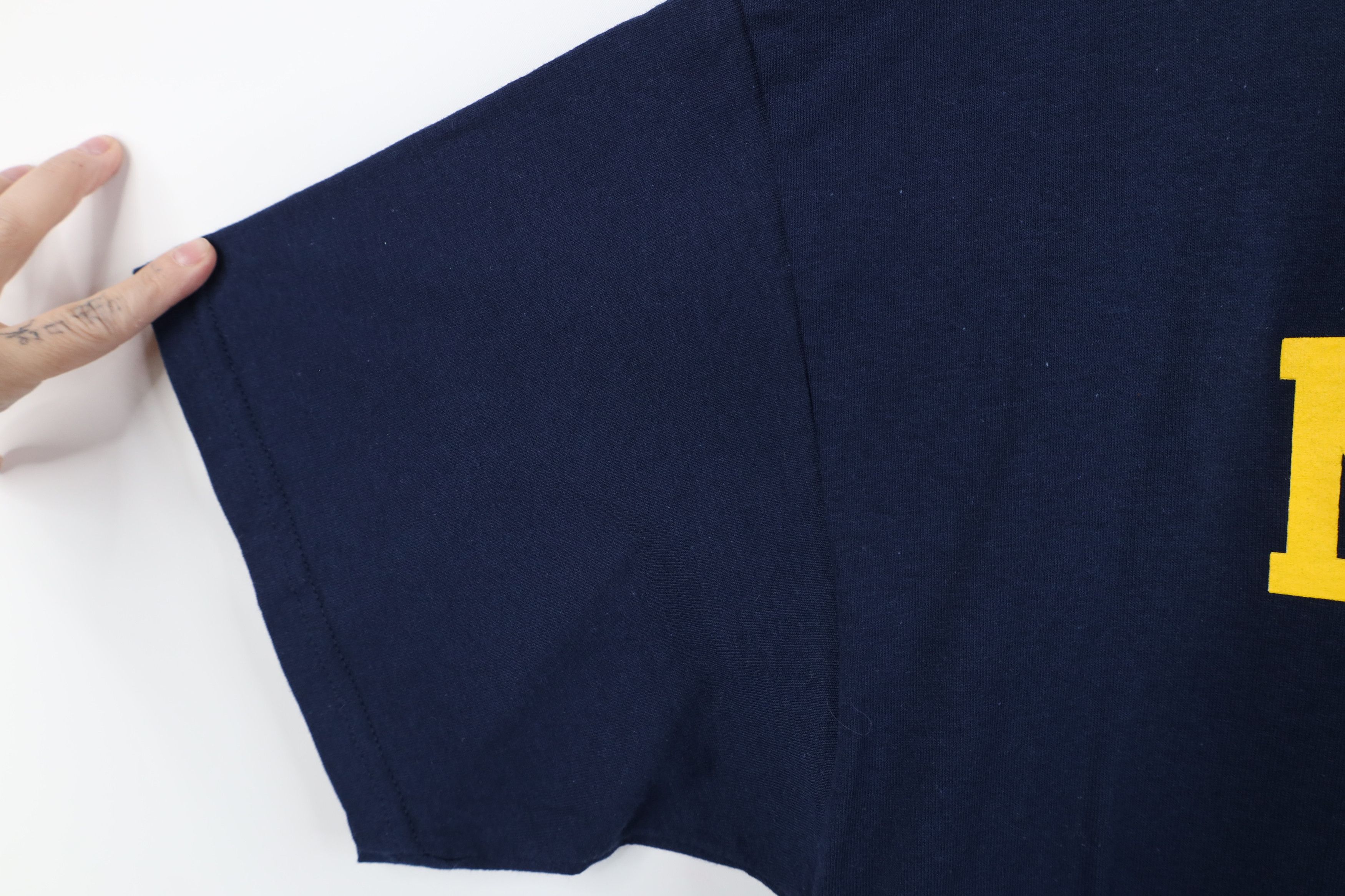 Vintage Vintage University of Michigan Short Sleeve T-Shirt Blue Size US XL / EU 56 / 4 - 5 Thumbnail