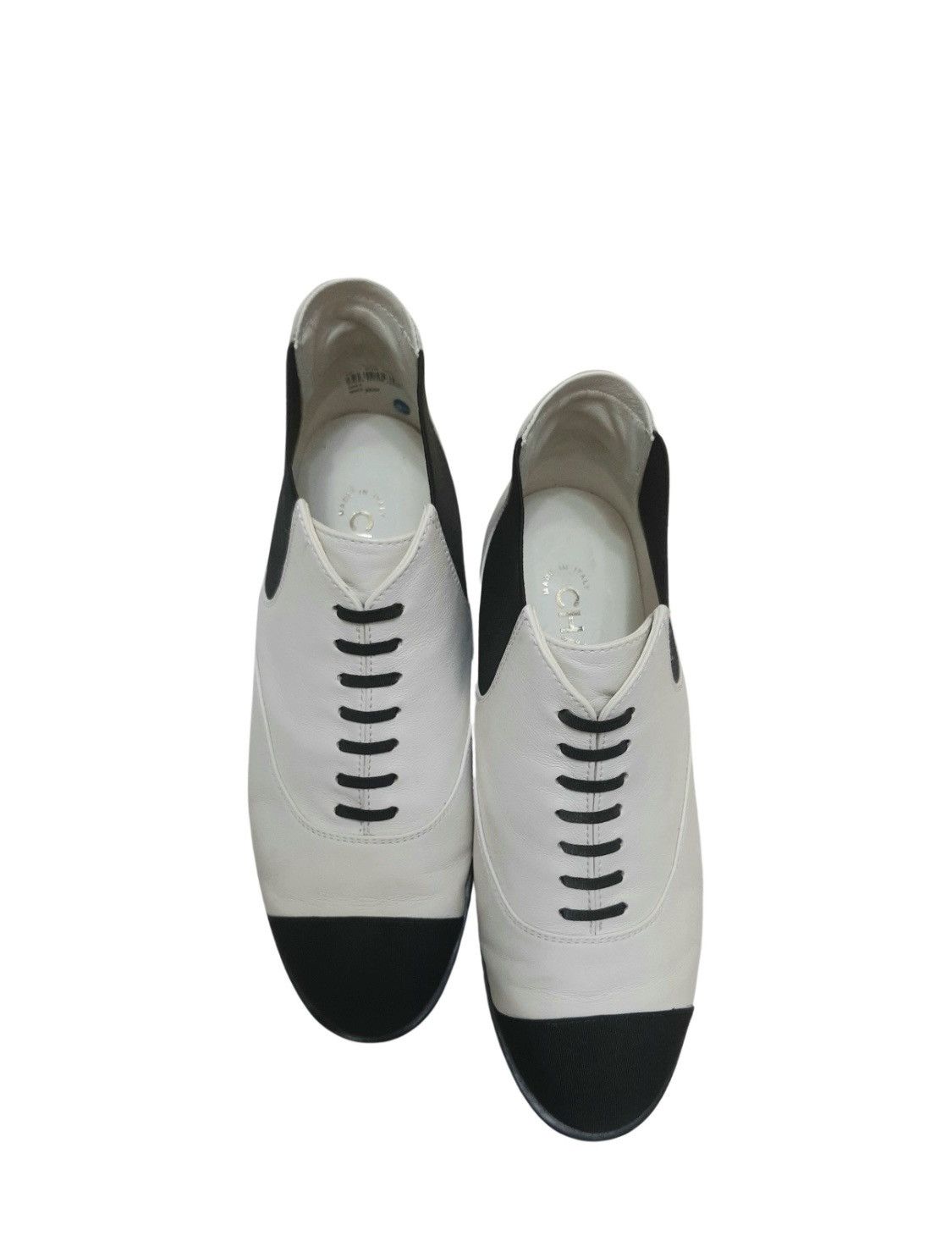 Chanel Lace-ups from CHANEL Cruise 2019 La Pausa Collection. Size US 8 / IT 38 - 1 Thumbnail