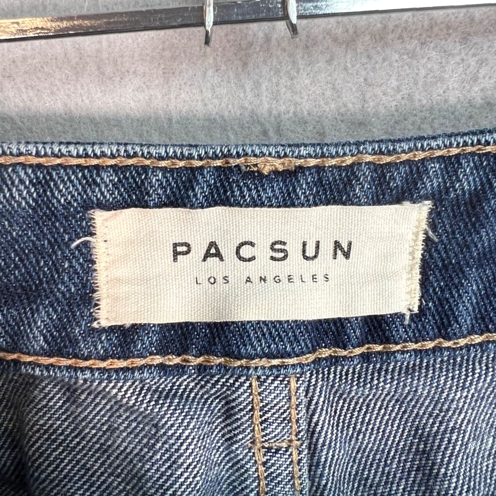 Pacsun VINTAGE PacSun Womens Blue Denim Mom Jeans Size 27 100% Cotton Jeans 27 Womens Blue Mom Rise High 100% Cotton PacSun Size 27" / US 4 / IT 40 - 3 Thumbnail
