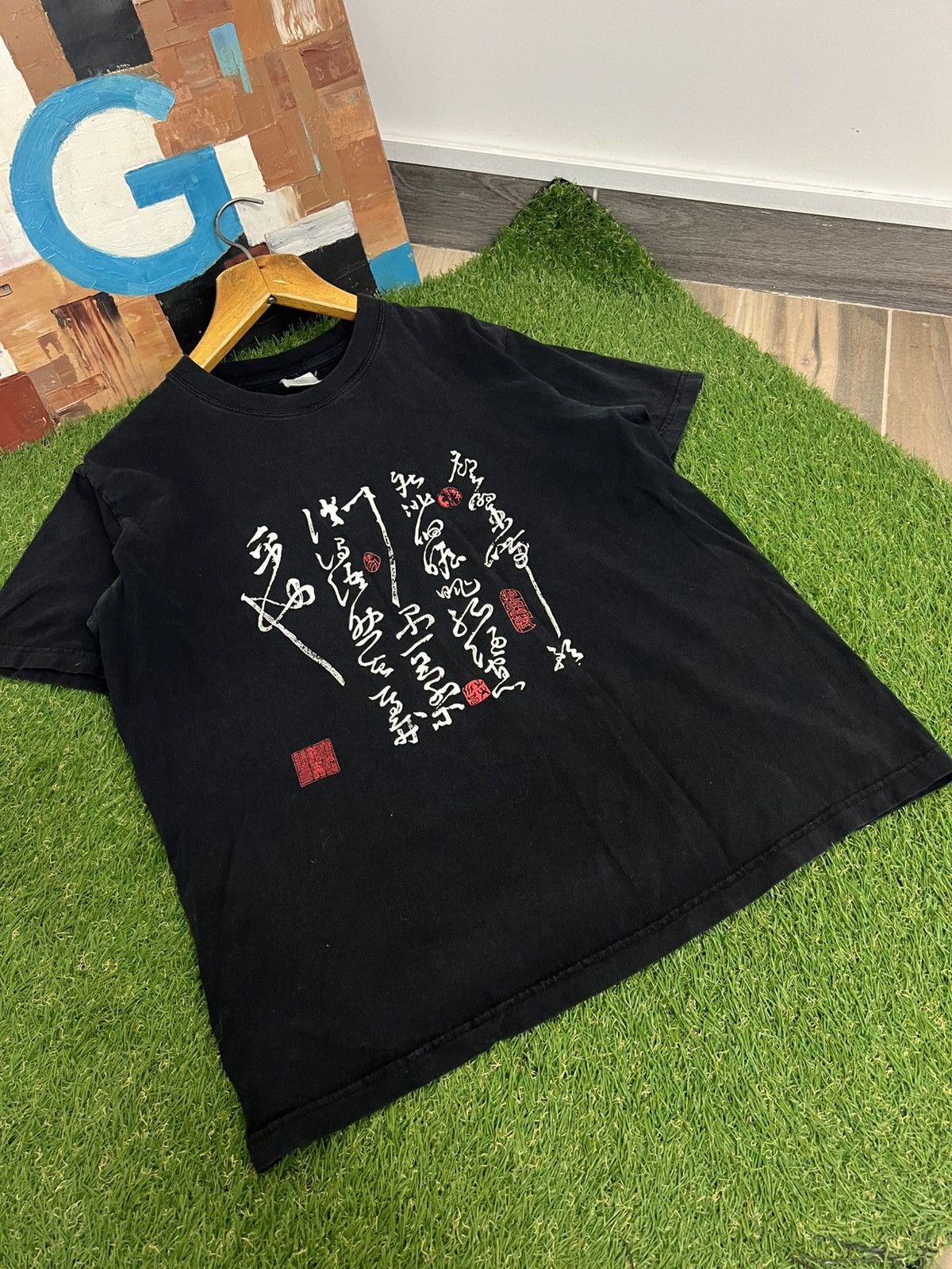 Japanese Brand × Vintage Vintage 1990’s Japanese Art Abstract Hieroglyphs T Shirt Size US L / EU 52-54 / 3 - 4 Thumbnail