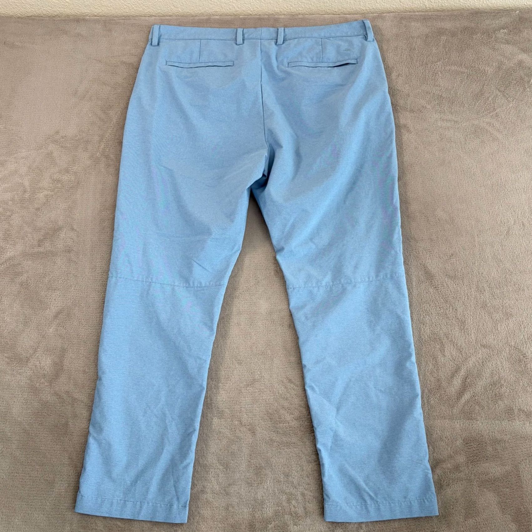 Tommy Bahama VINTAGE? No. Tommy Bahama Island Zone Performance Golf Pants in Sky Blue Men 38x28 Size US 38 / EU 54 - 5 Thumbnail