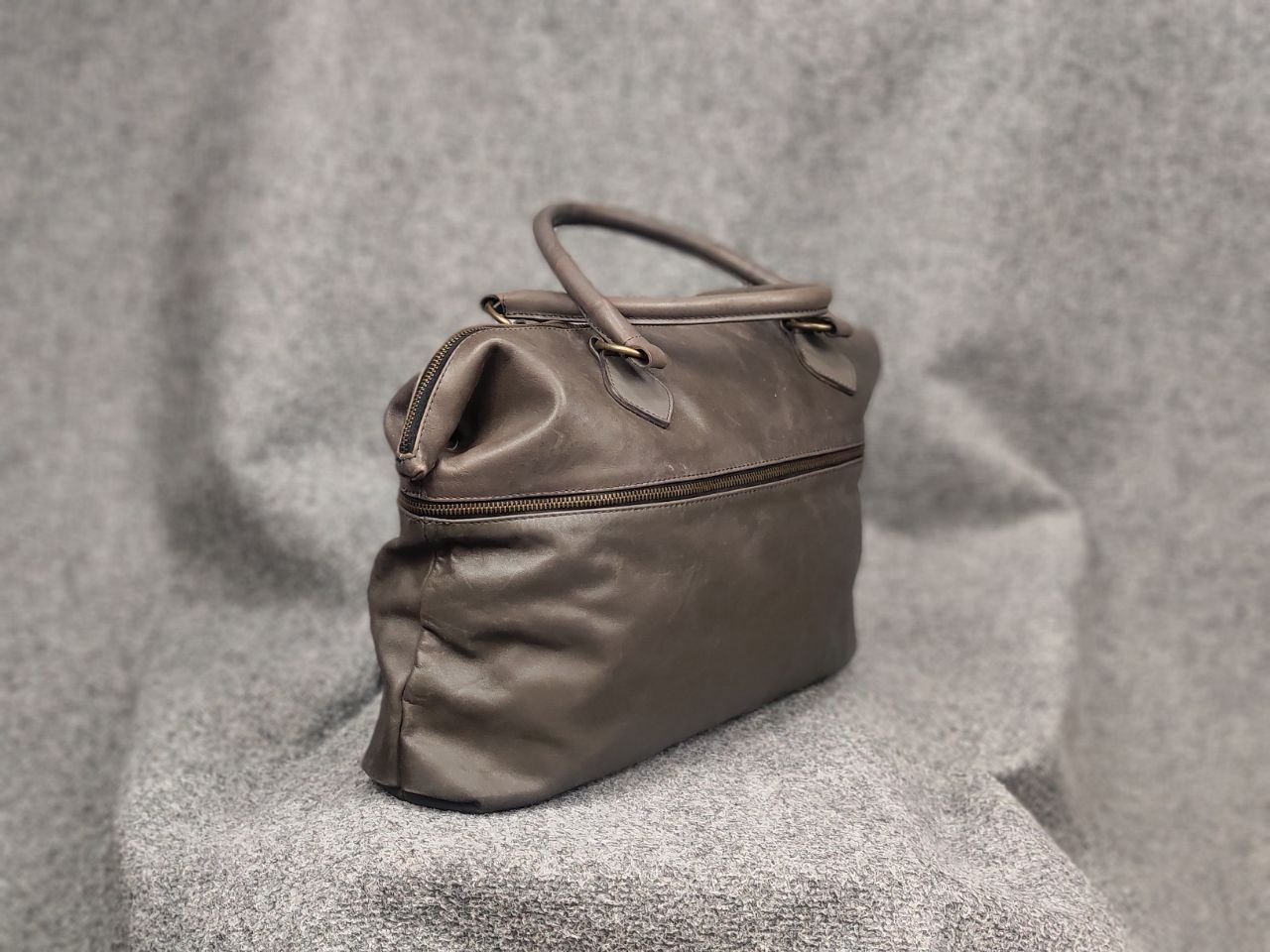 Miss Sixty Miss Sixty Vintage Y2K Dark Leather Oversized Zip Handbag Size ONE SIZE - 8 Thumbnail