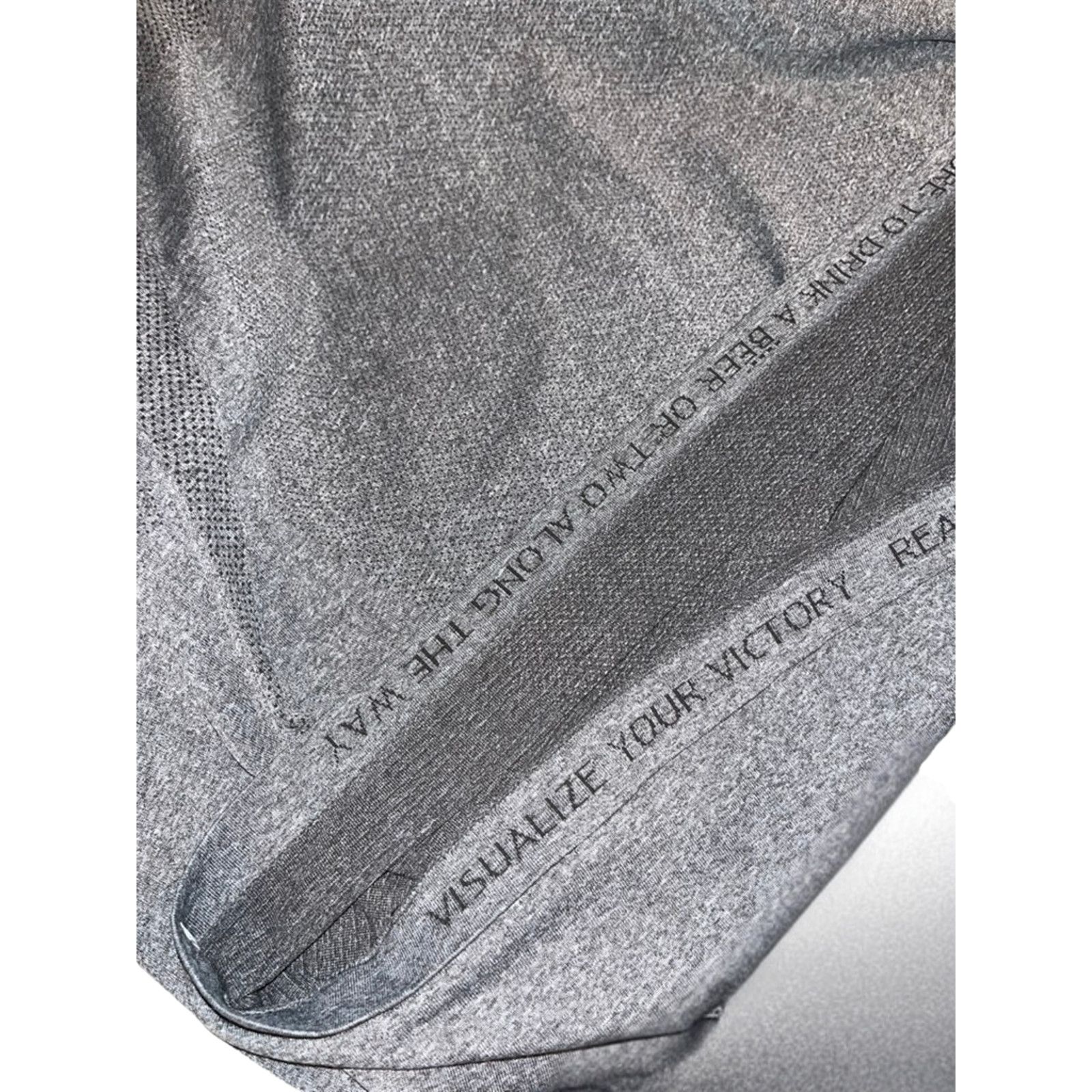 Lululemon Lululemon Metal Vent Tech Shirt Small Running Short Sleeve Size US S / EU 44-46 / 1 - 10 Thumbnail