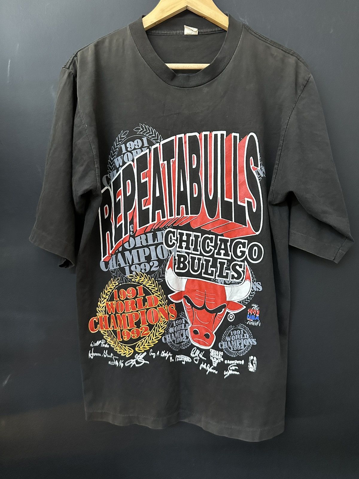 NBA CHICAGO BULLS Size US L / EU 52-54 / 3 - 1 Thumbnail