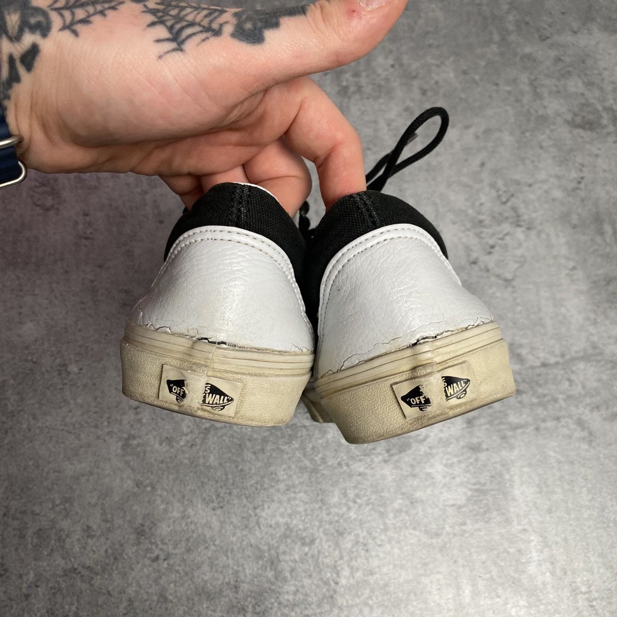 Vans Vans black white sneakers skater size us 10 Size US 10 / EU 43 - 5 Thumbnail