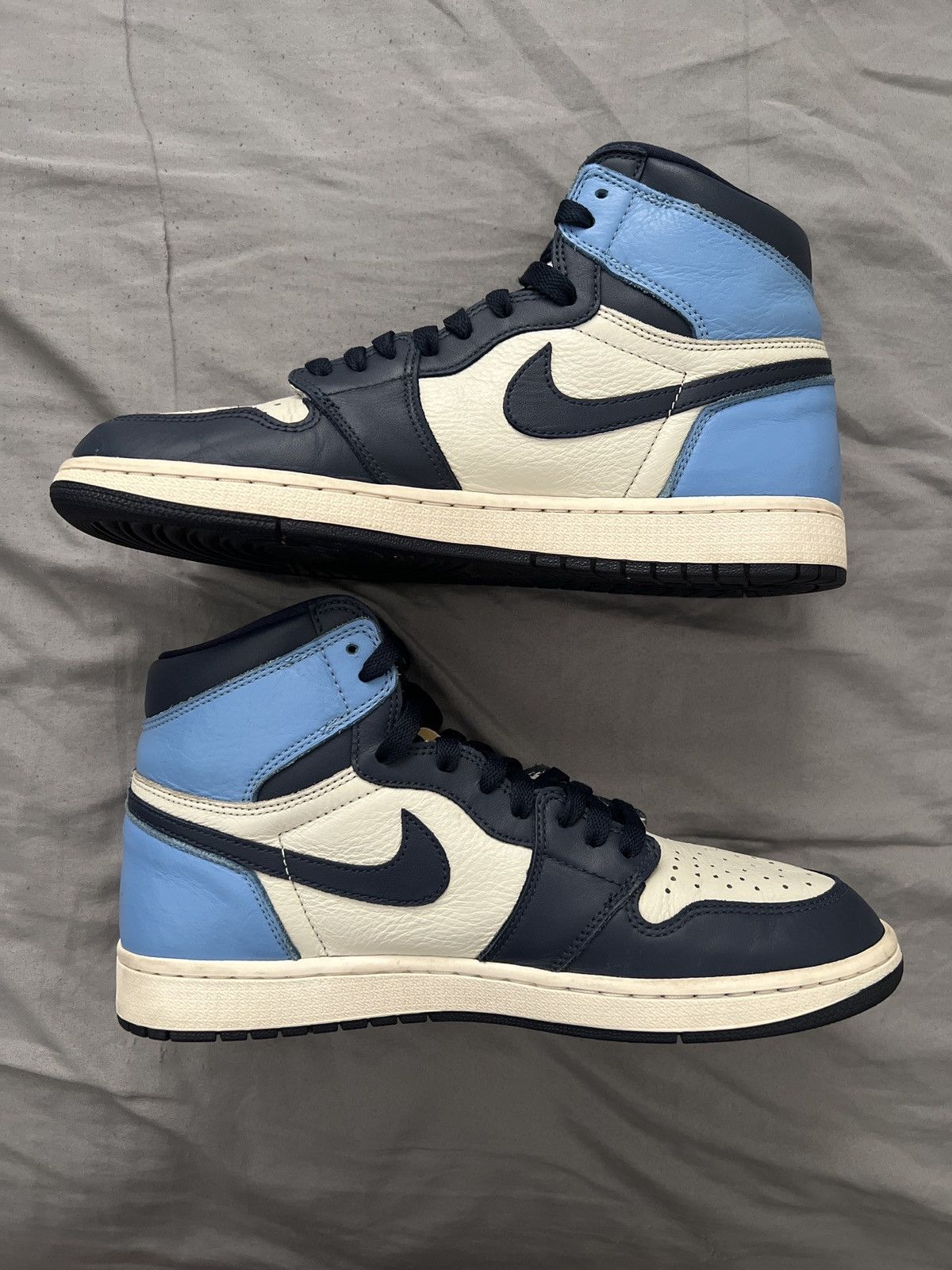 Jordan Brand Jordan 1 retro high OG obsidian UNC Size US 10 / EU 43 - 2 Thumbnail