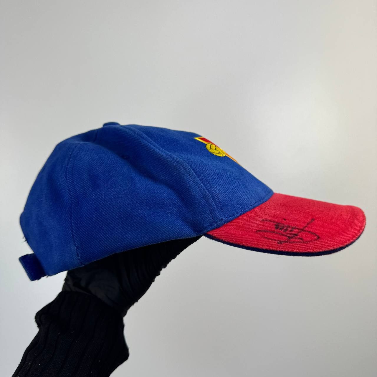 Other FC Bazel Cap Hat Signed Autograph Football Soccer Size ONE SIZE - 4 Thumbnail