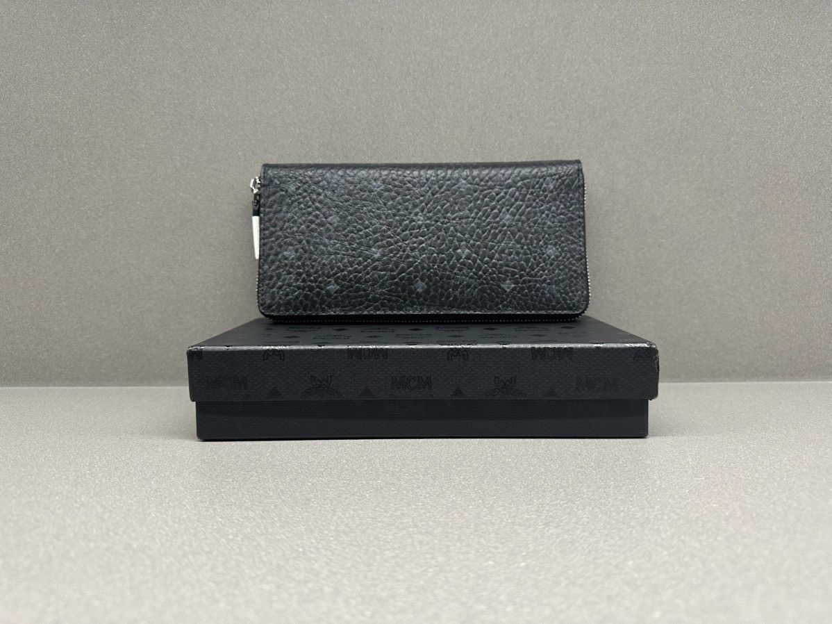 MCM MCM Visetos Large Zip Around Wallet Black Size ONE SIZE - 2 Thumbnail