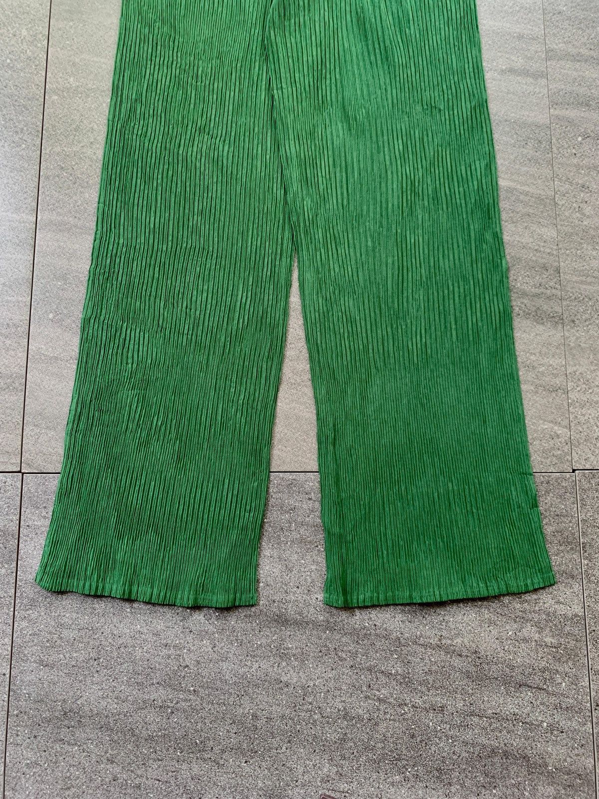 Issey Miyake FREE TAX! Pleats Please Relaxed Pants Size US 30 / EU 46 - 4 Thumbnail