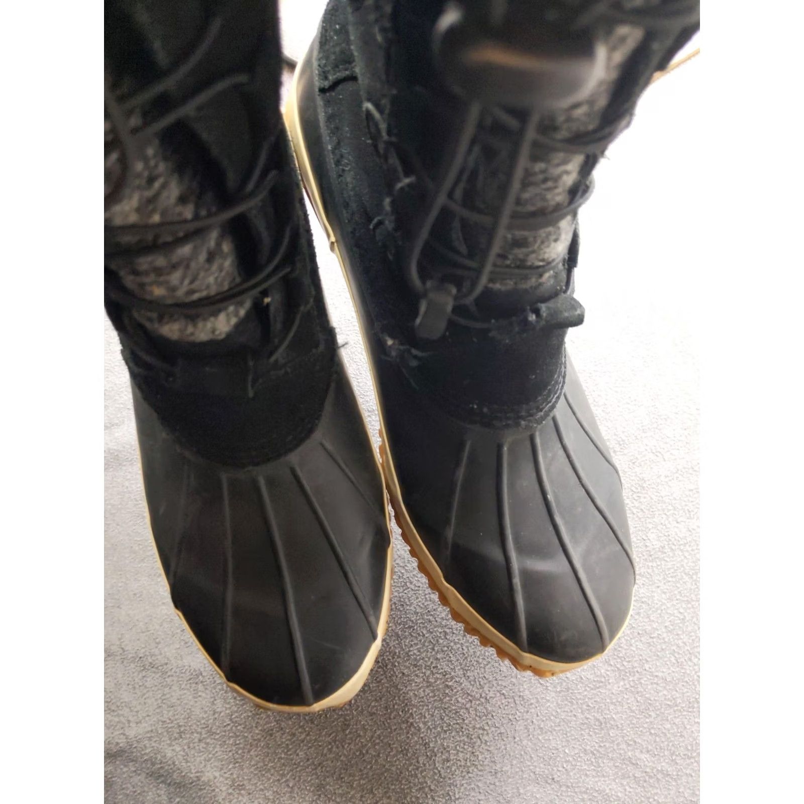 Vintage BEARPAW Snow Boots Womens Size 11 42 Black Suede Mid-Calf Waterproof Snow Boot Winter Outdoor Lined Fur Trim Shoes Mens Womens Boys Girls Size US 11 / IT 41 - 3 Thumbnail