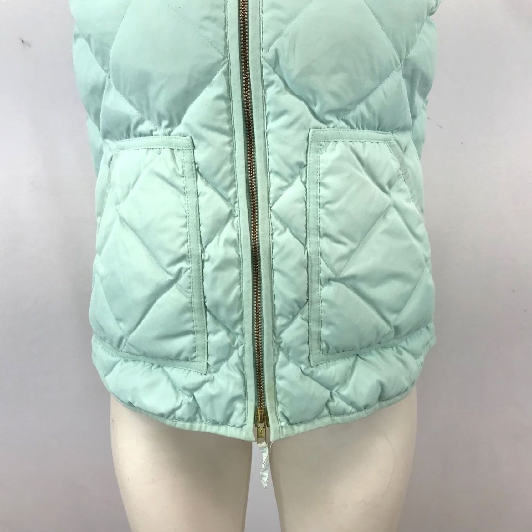 J.Crew J. CREW ~ WOMENS XS ~ LIGHT GREEN TEAL ~ FULL ZIP QUILTED DOWN VEST Size XS / US 0-2 / IT 36-38 - 3 Thumbnail