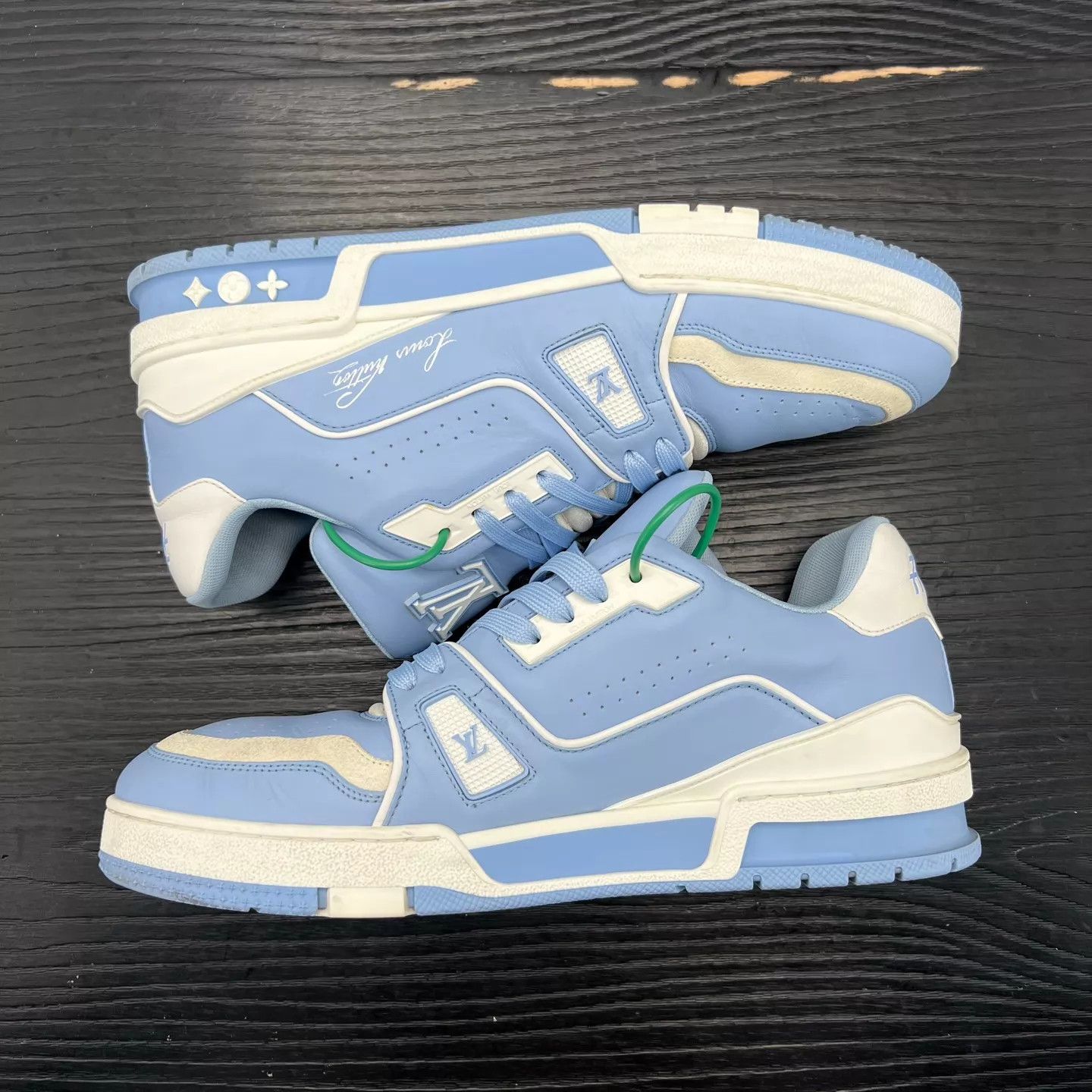 Louis Vuitton LV Trainer Sky Blue 7.5/41.5 Like New Original Box Size US 8.5 / EU 41-42 - 3 Thumbnail
