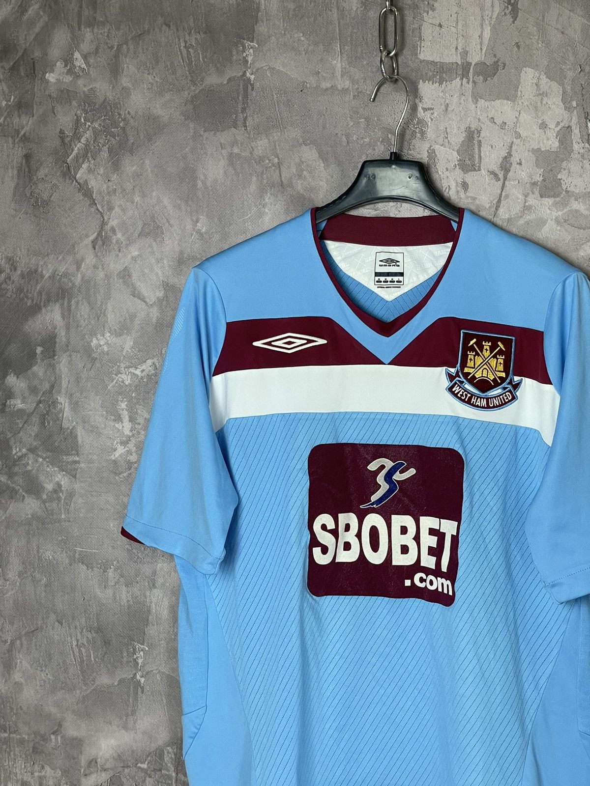 Umbro UMBRO FC WEST HAM UNITED SOCCER JERSEY FOOTBALL SHIRT Size US M / EU 48-50 / 2 - 3 Thumbnail