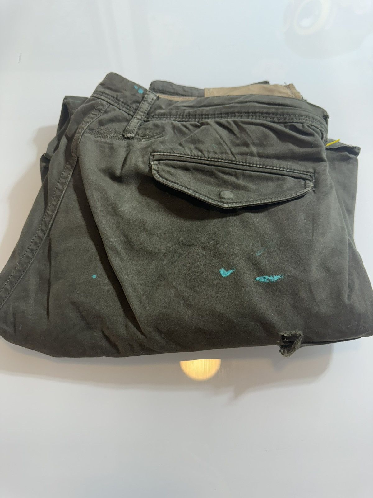 C.P. Company C.P. Company Painted Destroyed Cargos 36x34 Size US 36 / EU 52 - 5 Thumbnail
