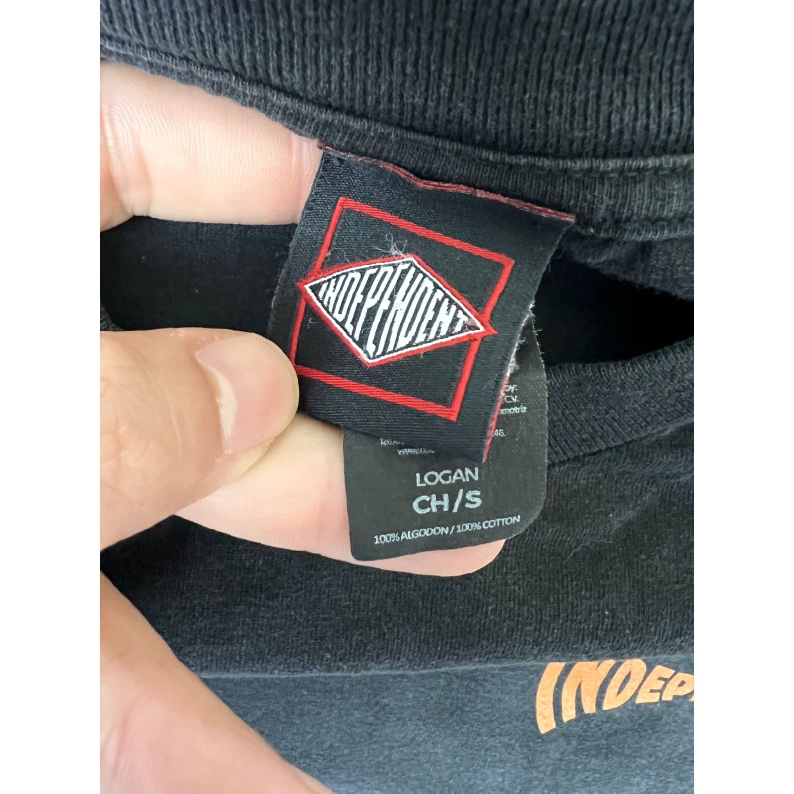 Vintage VINTAGE Independent Trucks T-Shirt Mens Small Black Logo Skateboard Size US S / EU 44-46 / 1 - 7 Thumbnail