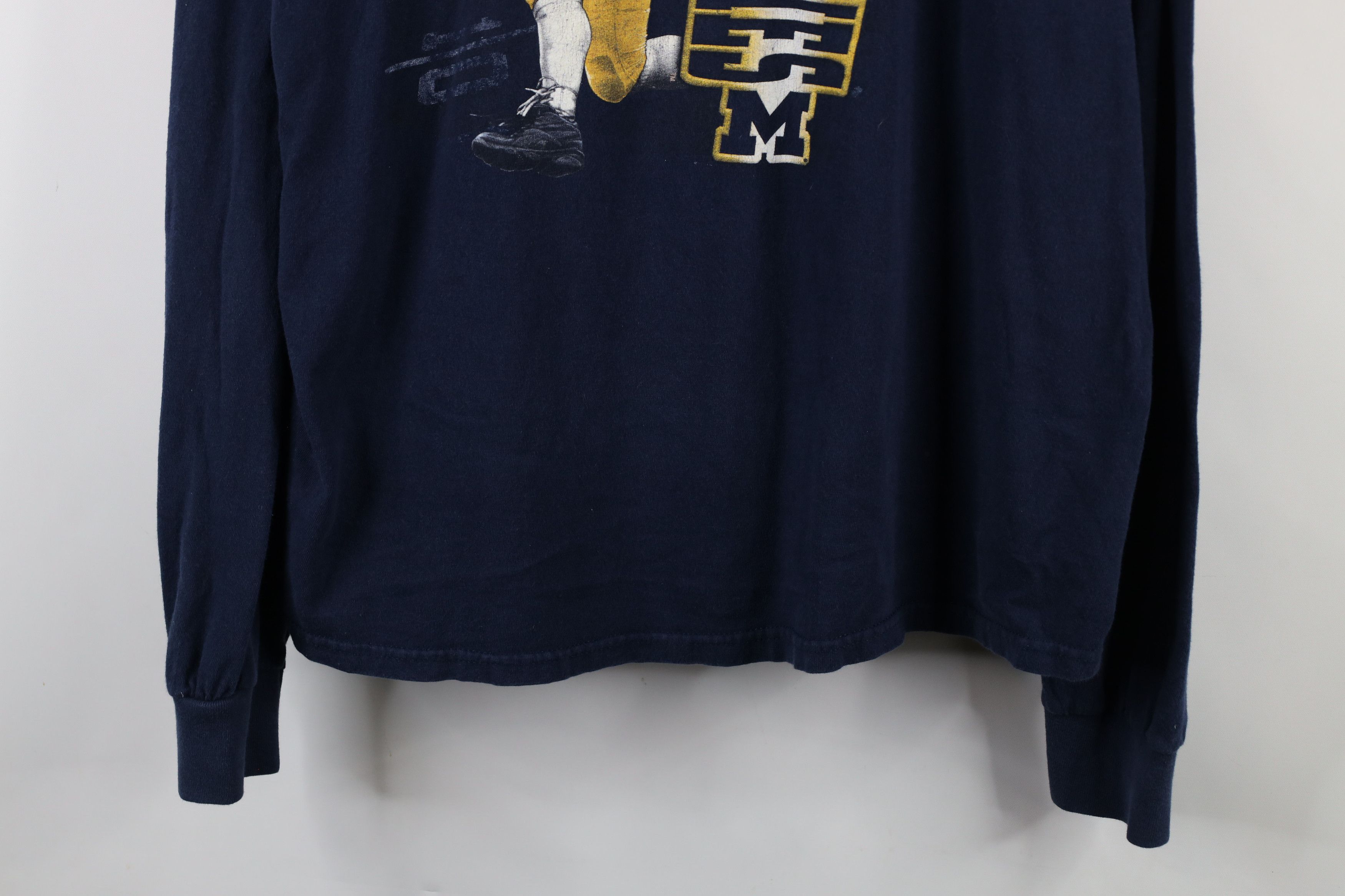 Vintage Vintage Y2K Mens University of Michigan Long Sleeve T-Shirt Size US XXL / EU 58 / 5 - 3 Thumbnail