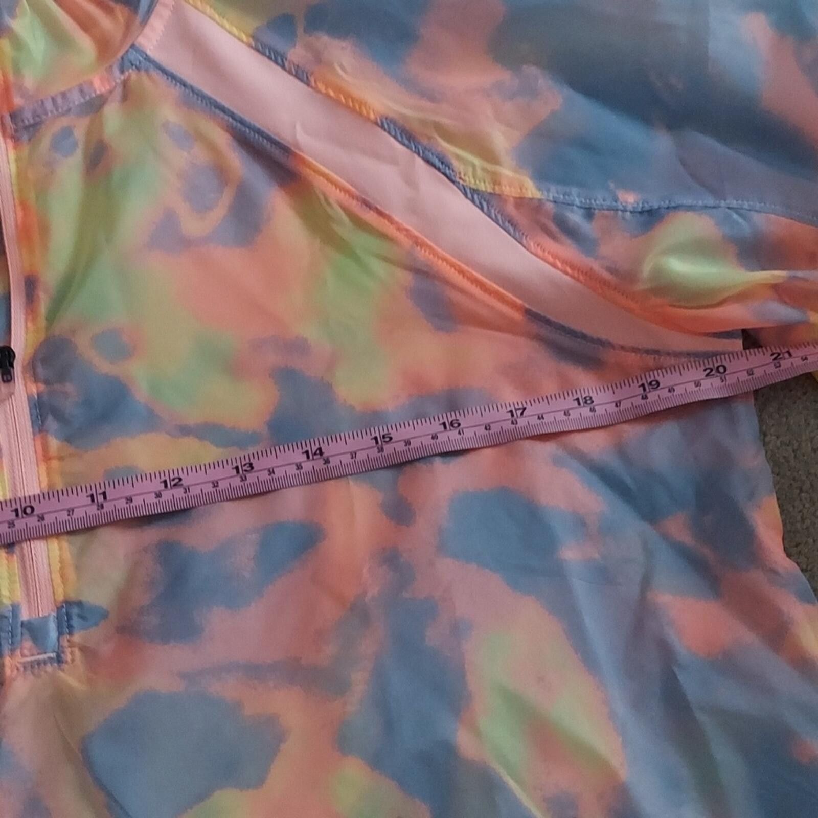 Under Armour Under Armour Neon Multi-Color Lightweight Hooded Pullover Size M / US 6-8 / IT 42-44 - 9 Thumbnail