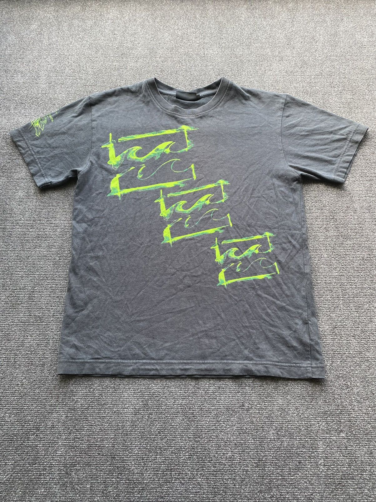 Billabong 🔥Surf Billabong Vintage Logo tee mens M Size US M / EU 48-50 / 2 - 1 Thumbnail