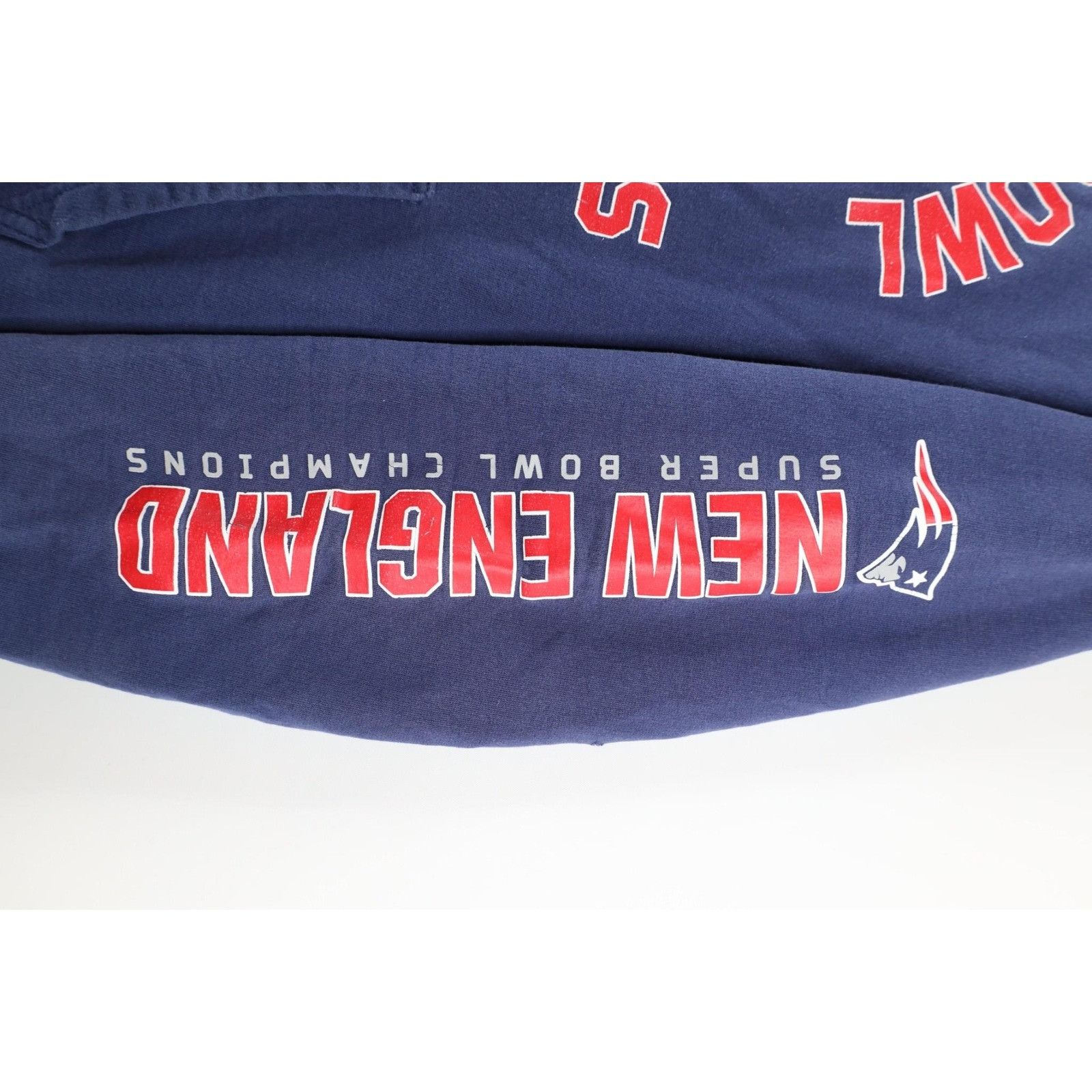 Vintage Fanatics Super Bowl LIII New England Patriots Hoodie Size US XL / EU 56 / 4 - 4 Thumbnail