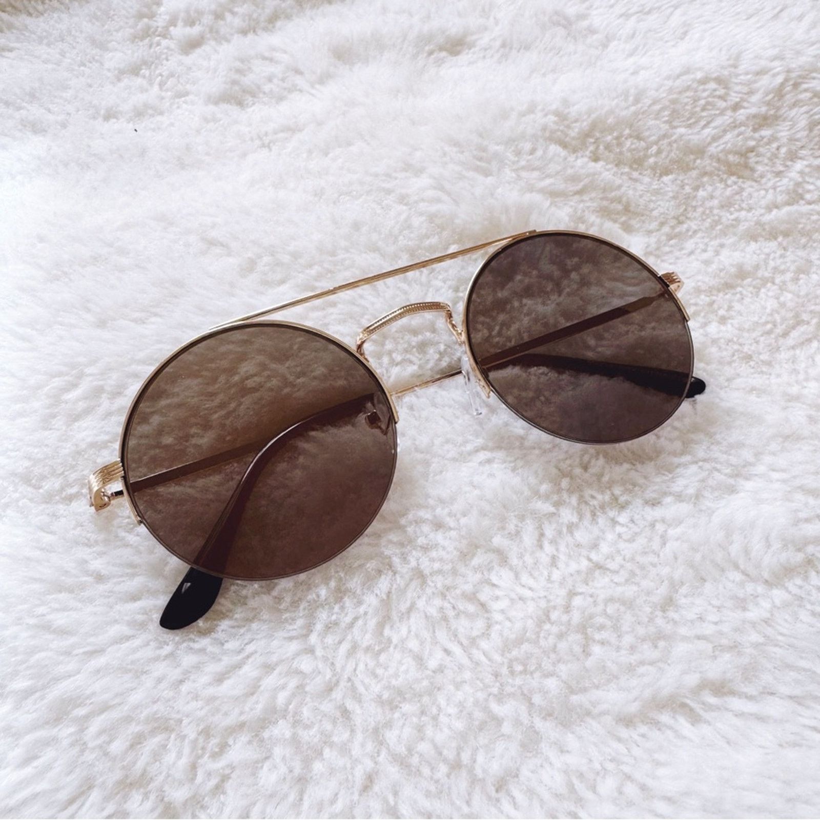 Other Carly Mirrored Gold Chic Round Sunglasses Size ONE SIZE - 3 Thumbnail