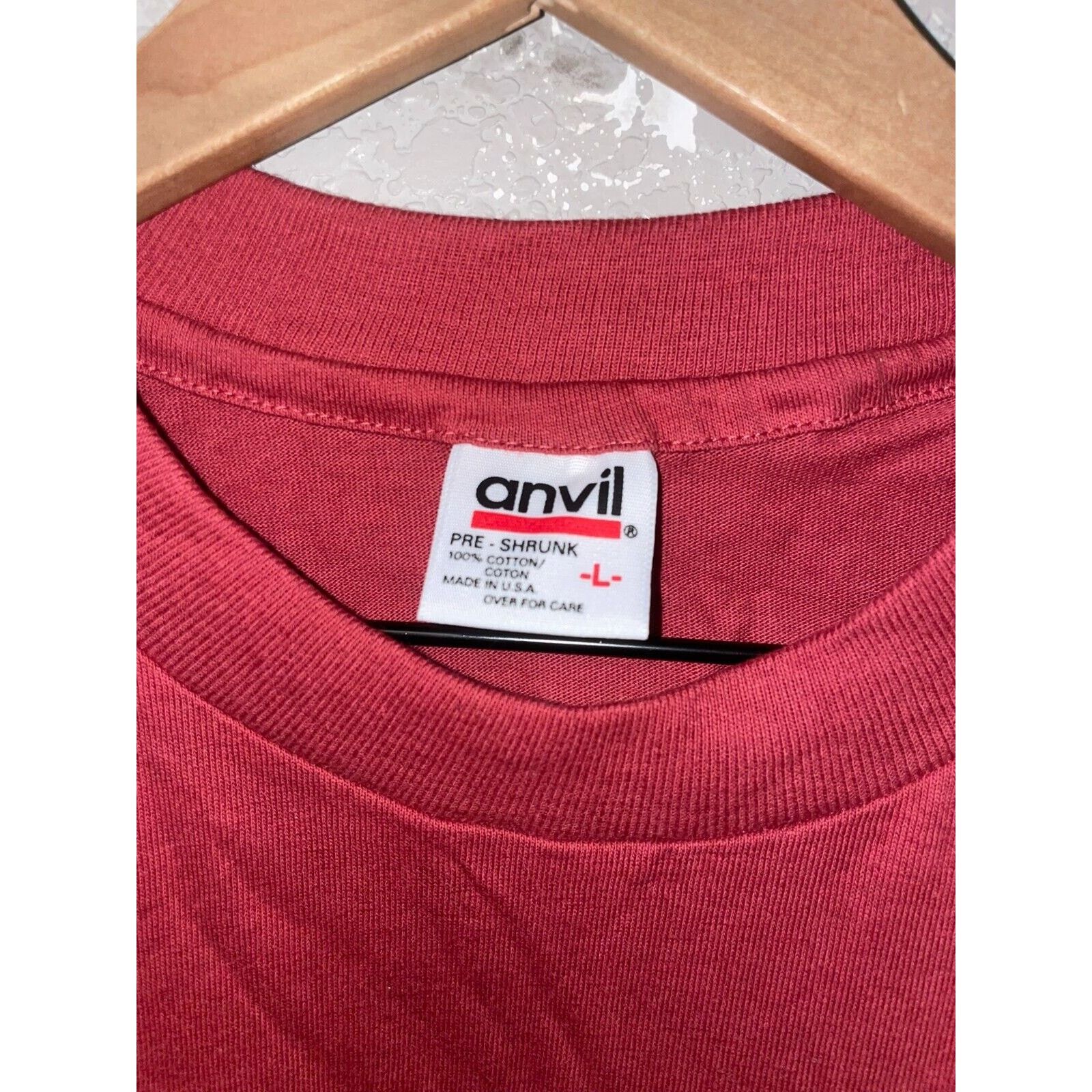 Anvil Vintage Montana Bear Shirt Native American Tee VTG 90s Large Size US L / EU 52-54 / 3 - 8 Thumbnail