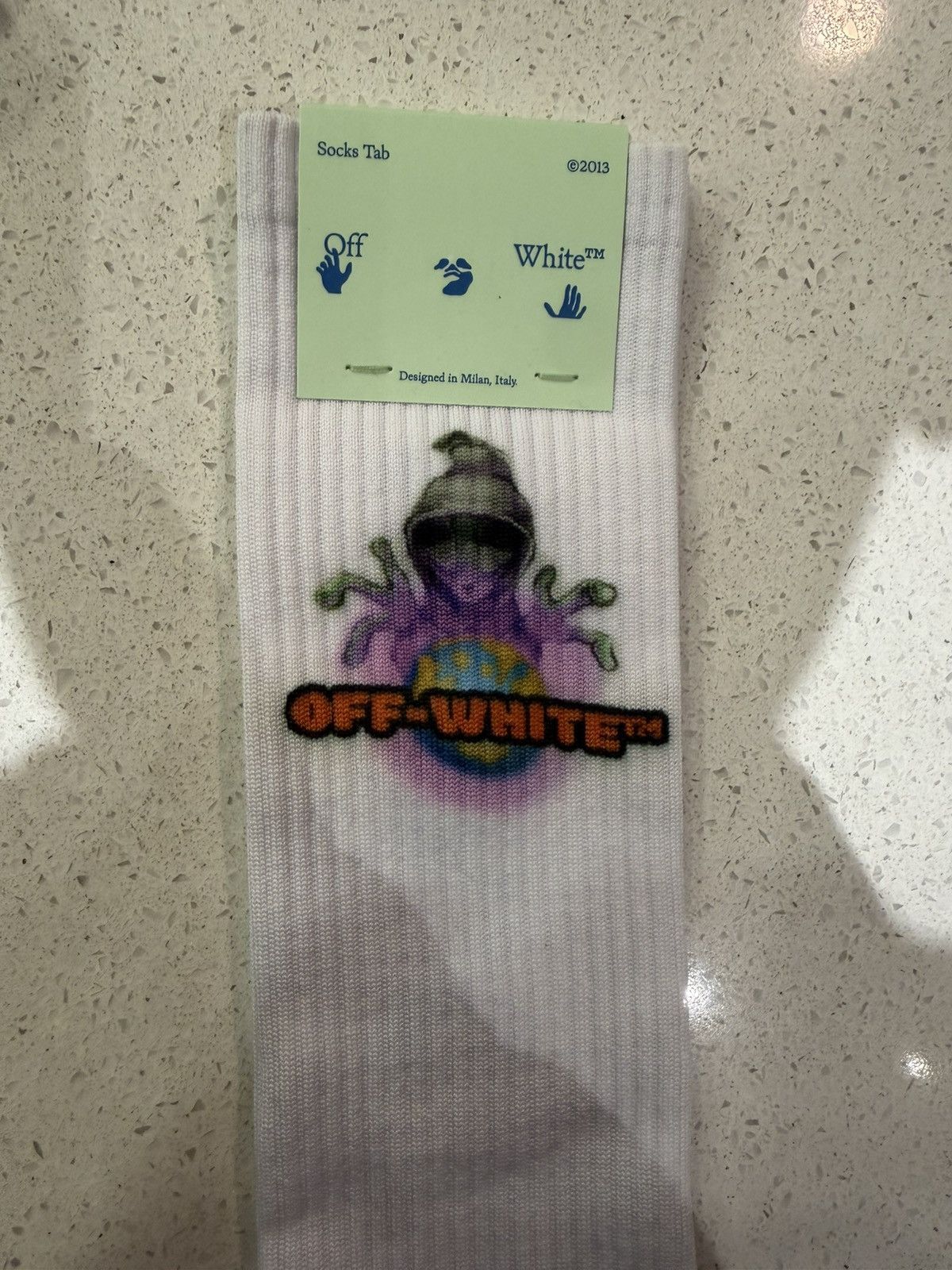 Off-White Off White $125 Alien Spray Unisex Men’s/Women’s Socks Size ONE SIZE - 1 Thumbnail