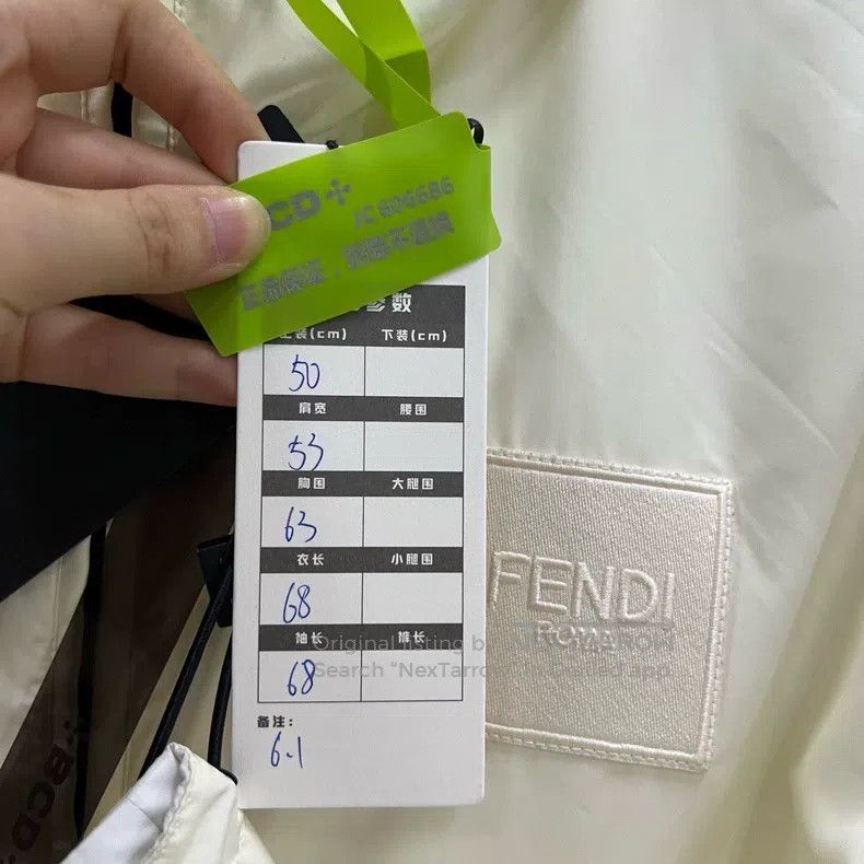Fendi Fendi White double F full print double-sided jacket Size US M / EU 48-50 / 2 - 7 Thumbnail