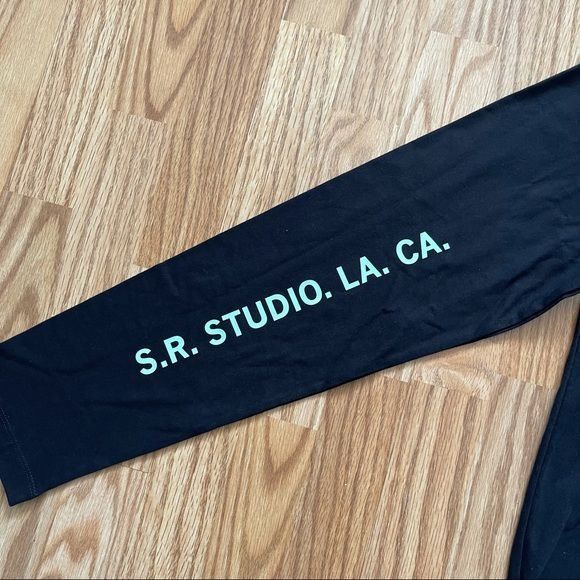 Other S. R. STUDIO TURTLENECK L/S DRESS S.R.S. LOGO SZ MEDIUM Size M / US 6-8 / IT 42-44 - 3 Thumbnail