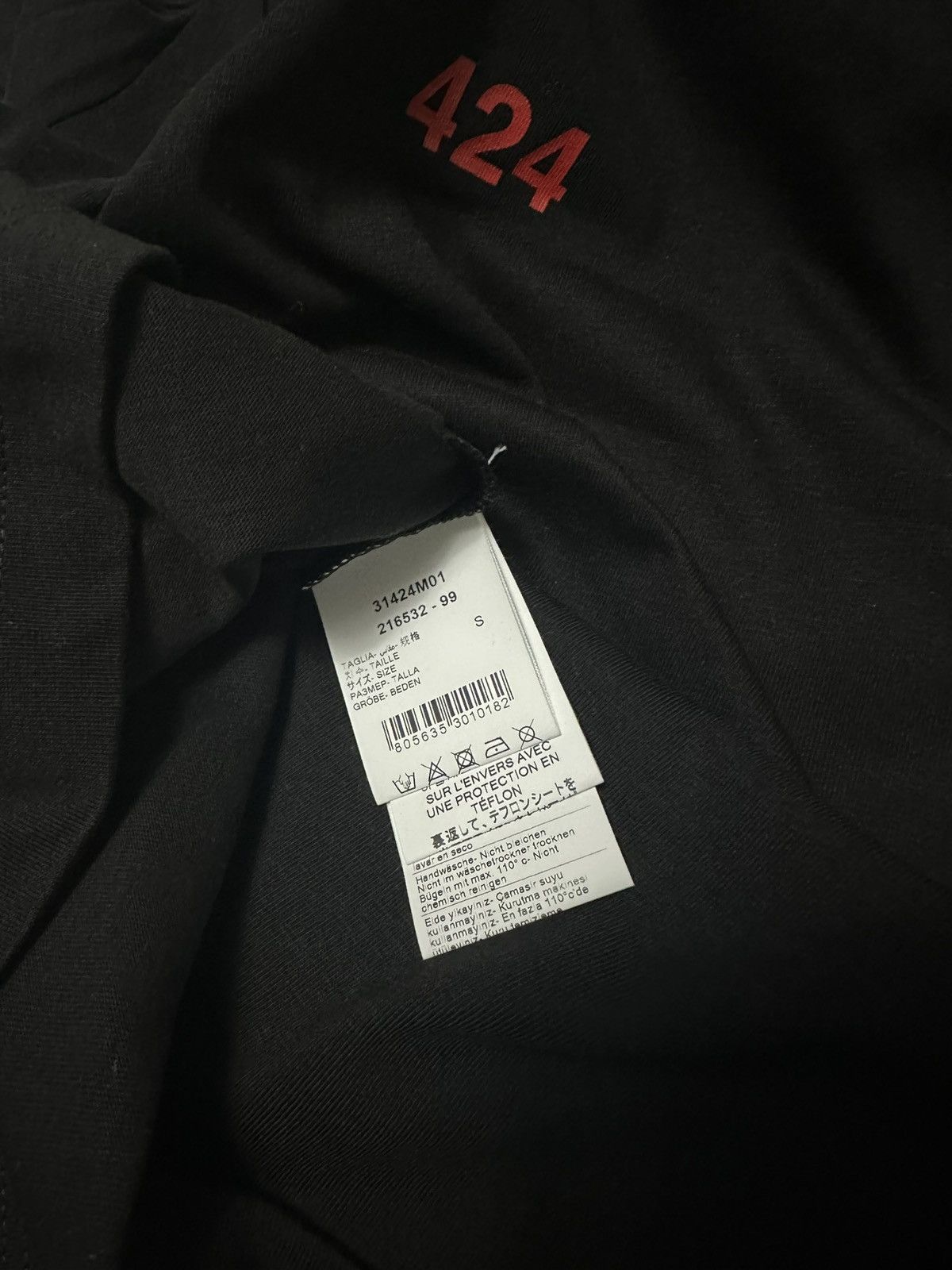 424 424 CARS IN GARAGE TEE Size US S / EU 44-46 / 1 - 9 Thumbnail