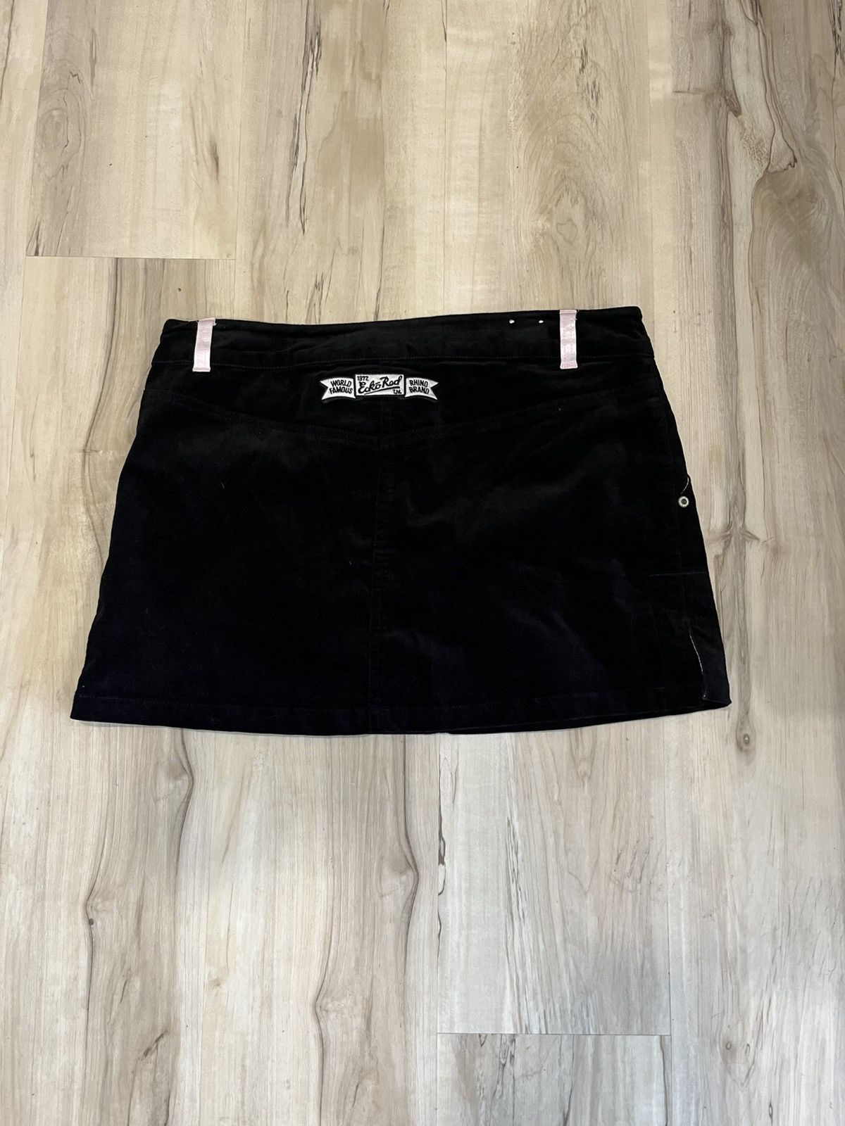 Ecko Unltd. × Vintage Y2K ecko red femme velour mini skirt Size 32" / US 10 / IT 46 - 2 Thumbnail