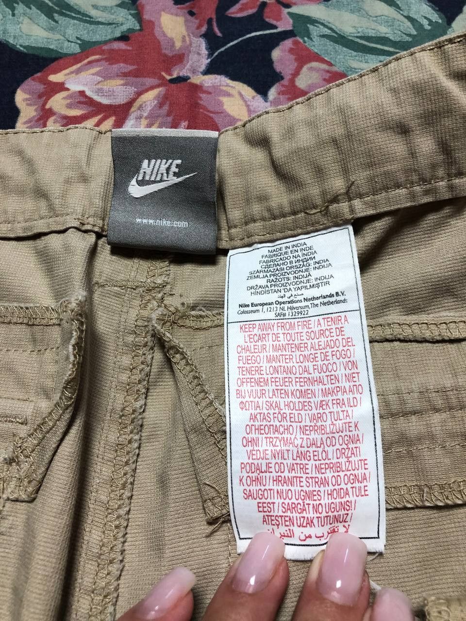 Nike Nike CARGO Shorts Size US 34 / EU 50 - 3 Thumbnail