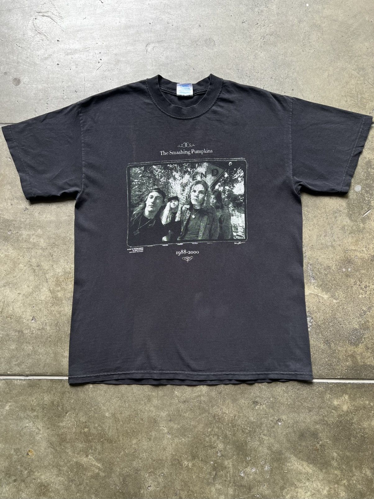 Vintage 2000 The Smashing Pumpkins Band Tee Shirt Tour Nirvana Bjork Size US L / EU 52-54 / 3 - 1 Thumbnail