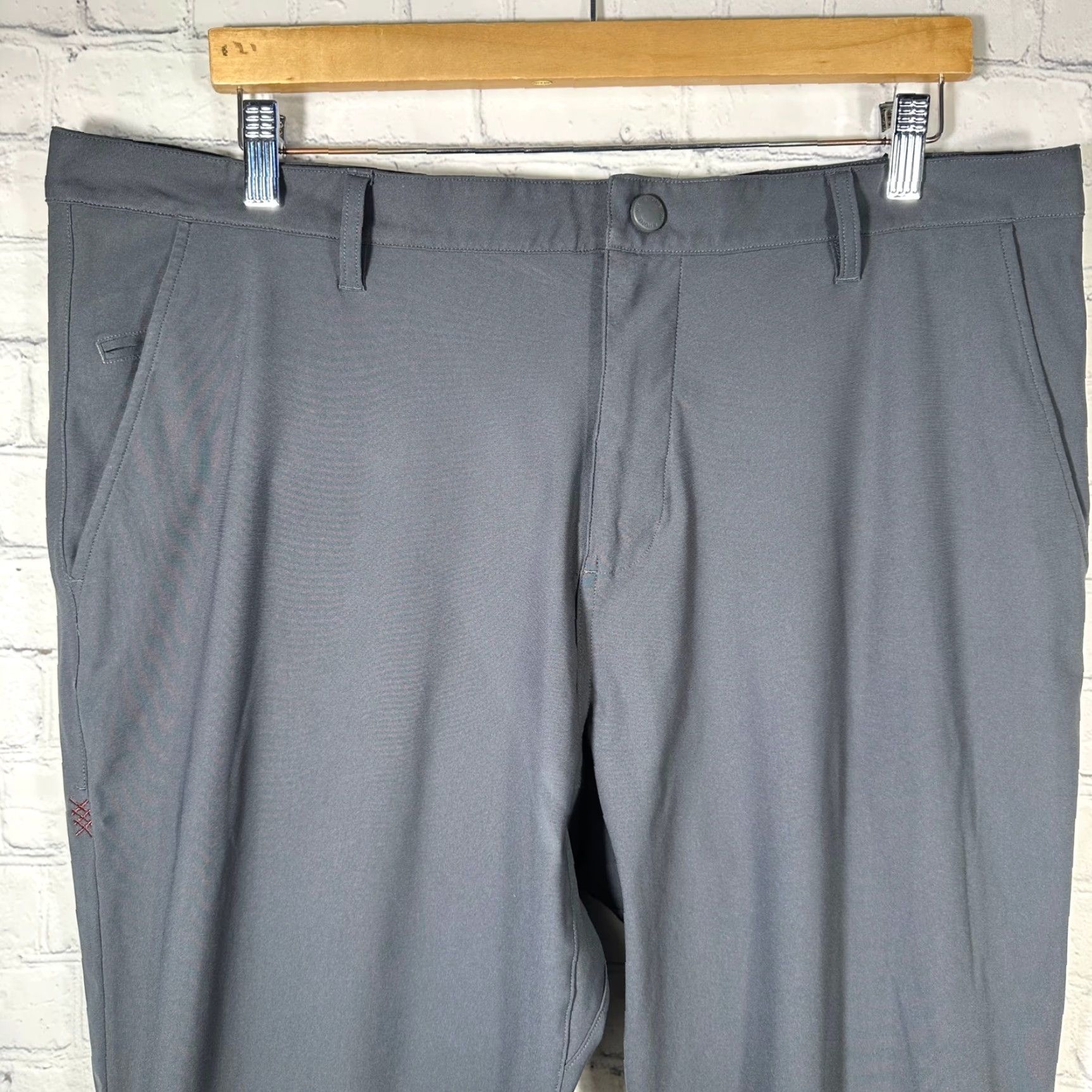 Rhone Rhone Commuter Pants Mens 38T Gray Stretch Straight Leg Performance Trousers Size US 36 / EU 52 - 2 Thumbnail