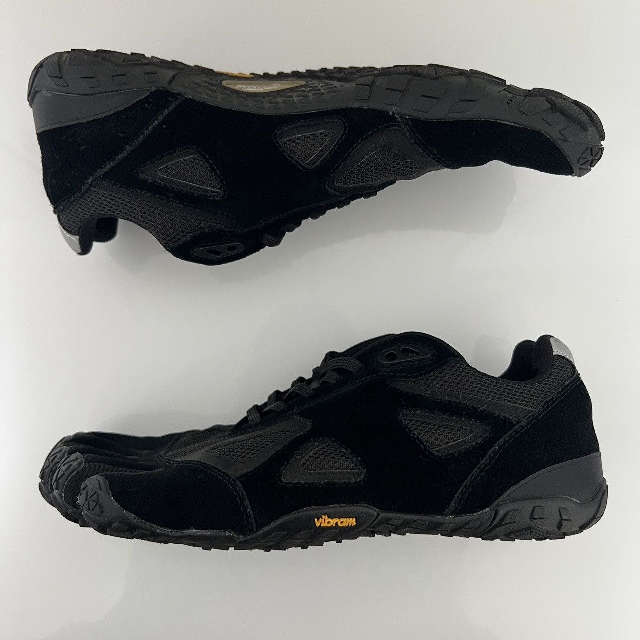 Takahiromiyashita The Soloist. TAKAHIROMIYASHITA TheSoloist Suicoke Vibram Fivefingers Size US 9 / EU 42 - 2 Thumbnail